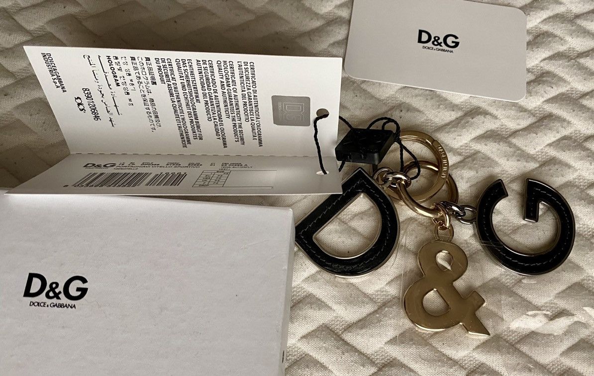 Dolce & Gabbana Dolce & Gabbana 🇮🇹 Metal/Black Calf Palladium Charm Key Chain Size ONE SIZE - 2 Thumbnail