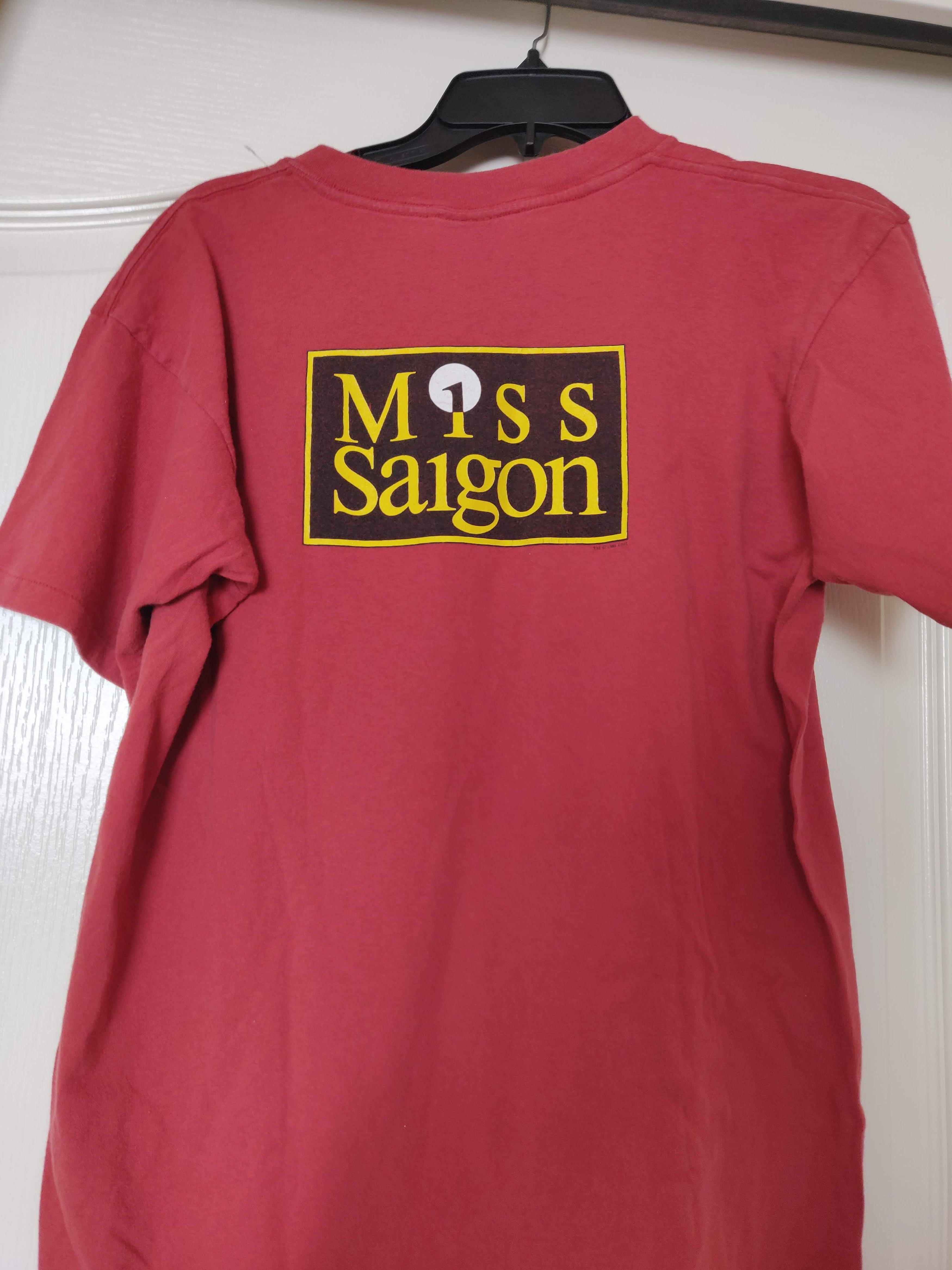 Vintage VTG 88 Miss Saigon Tennessee River Gold T Shirt Men’s Size L Size US L / EU 52-54 / 3 - 5 Thumbnail