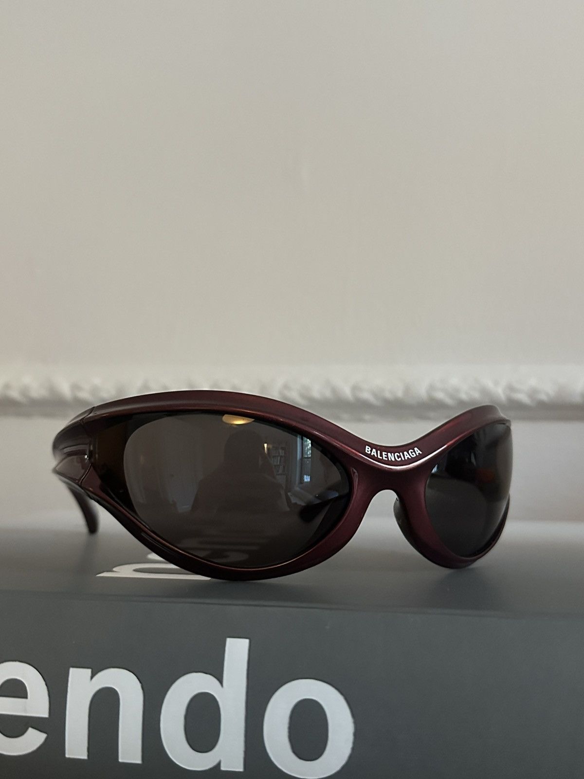 Balenciaga Balenciaga Dynamo Wrap Sunglasses Red Size ONE SIZE - 2 Thumbnail