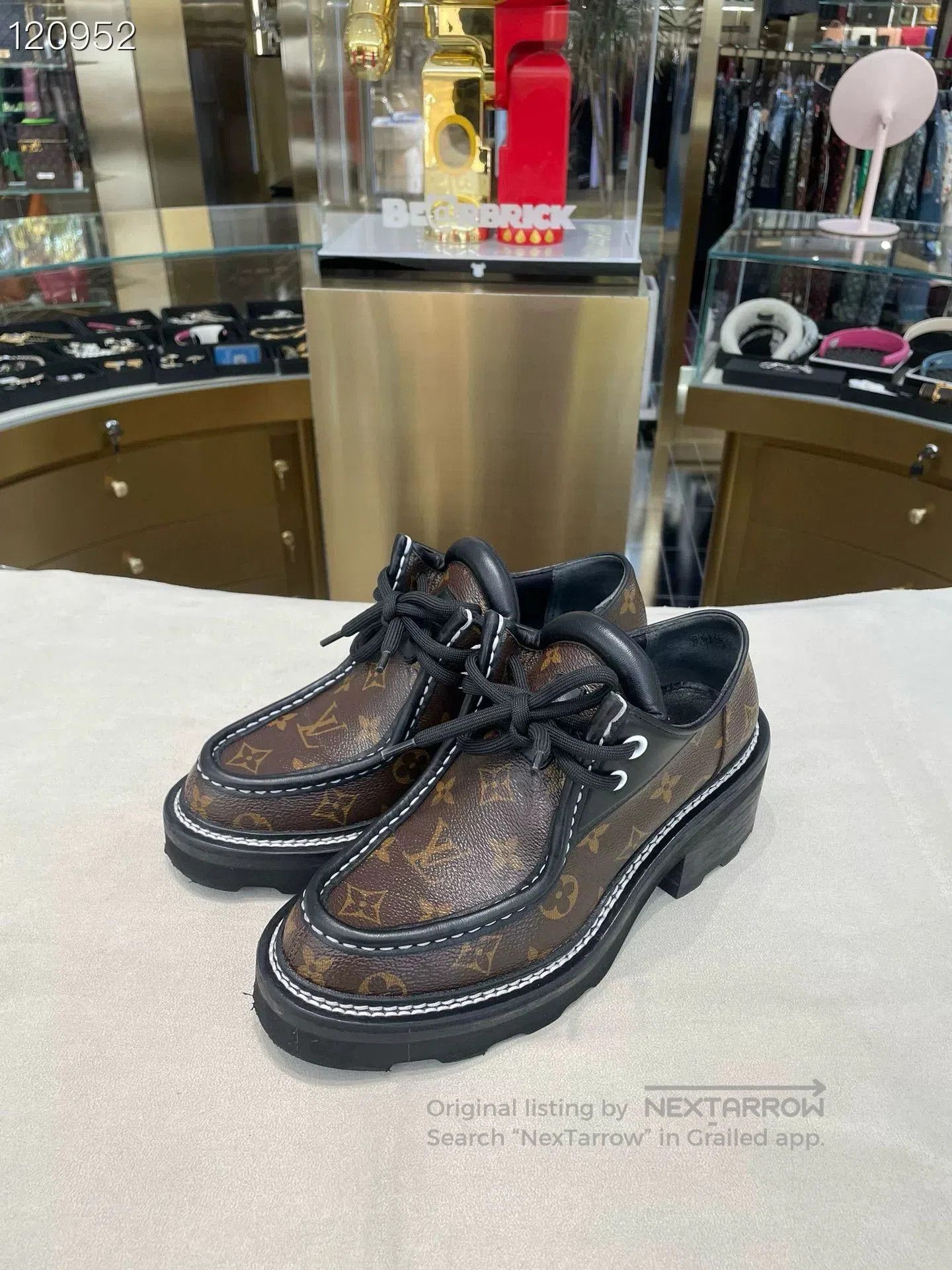 Louis Vuitton Louis Vuitton Beauvoir Monogram Platform Derby. Size US 7 / IT 37 - 2 Thumbnail