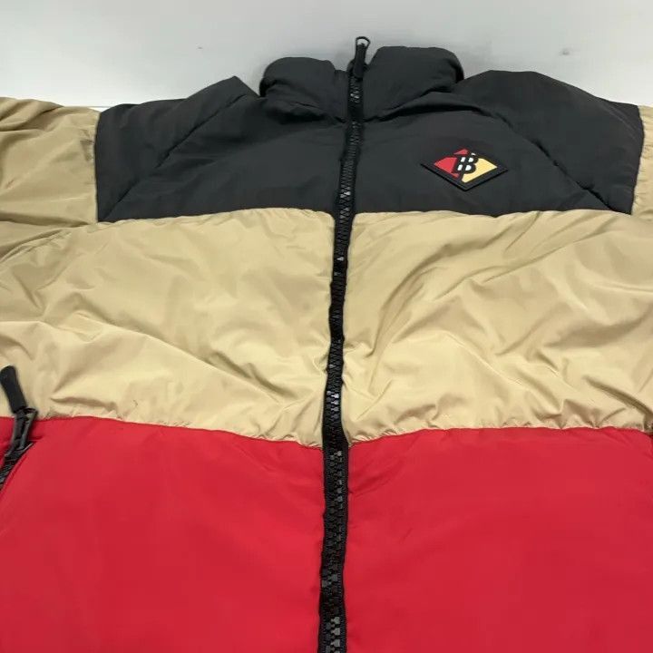 Burberry Burberry Burberry Logo Pattern Down Jacket for Winter-2507 Size US M / EU 48-50 / 2 - 5 Thumbnail