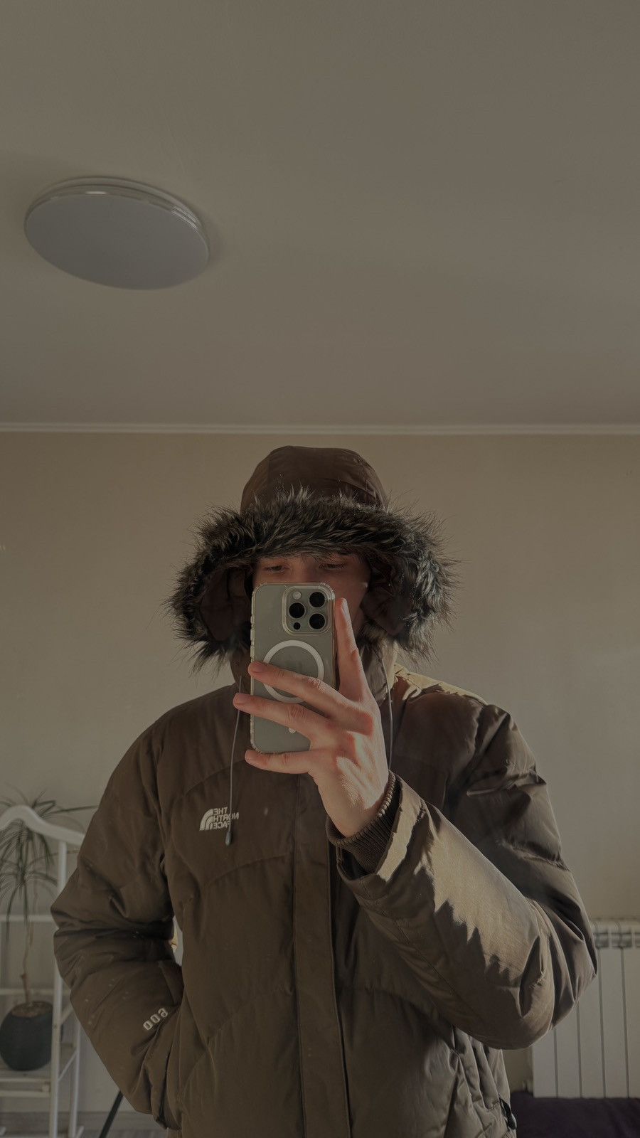 Japanese Brand The North Face 600 Fur Down Puffer Bomber Jacket SKIMS vibe Size US M / EU 48-50 / 2 - 4 Thumbnail