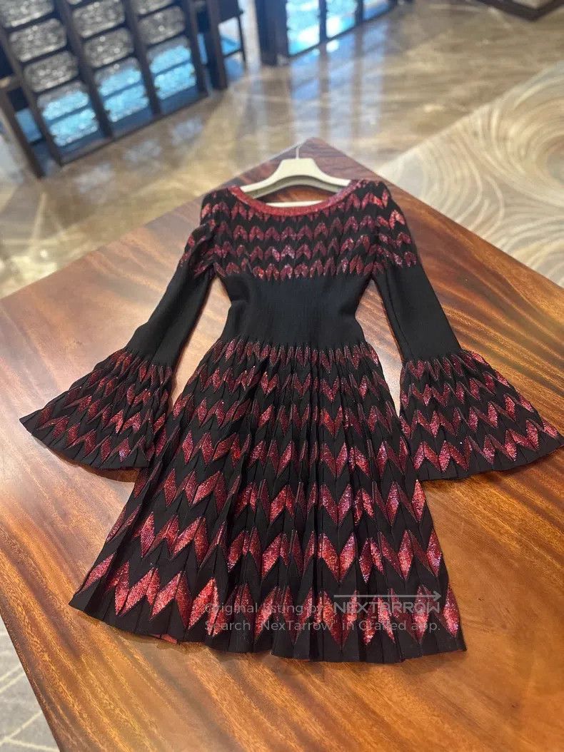 Alaia Alaia Heavy Sequined Dress Size XS / US 0-2 / IT 36-38 - 3 Thumbnail