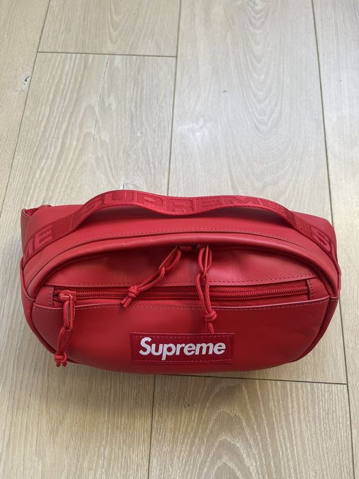 Supreme - Leather Waist Bag