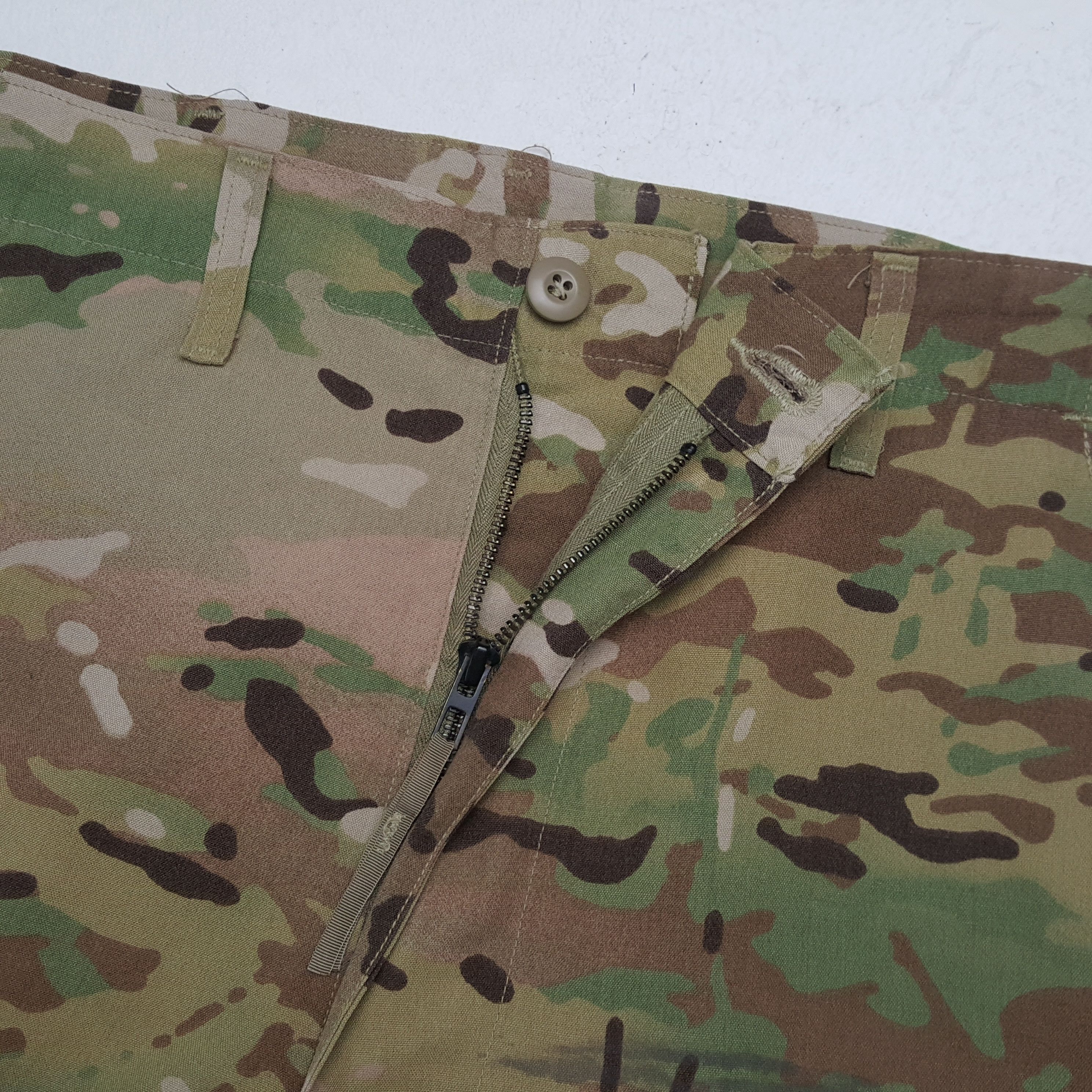 Vintage Tactical Pocket Military Pants Style RR10 Size US 33 - 12 Thumbnail