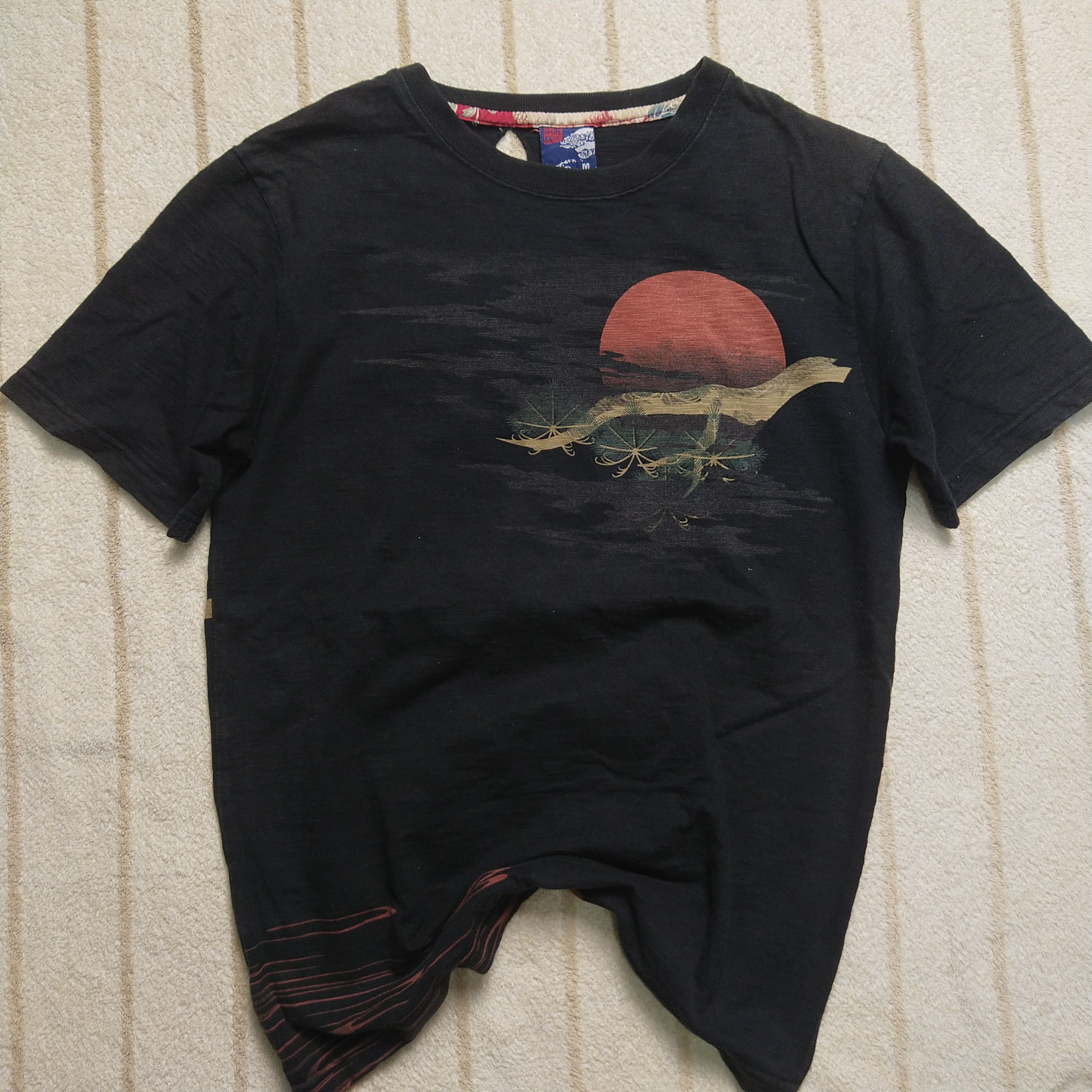 Japanese Brand × Vintage Distressed KOI fish Tee Size US M / EU 48-50 / 2 - 2 Thumbnail