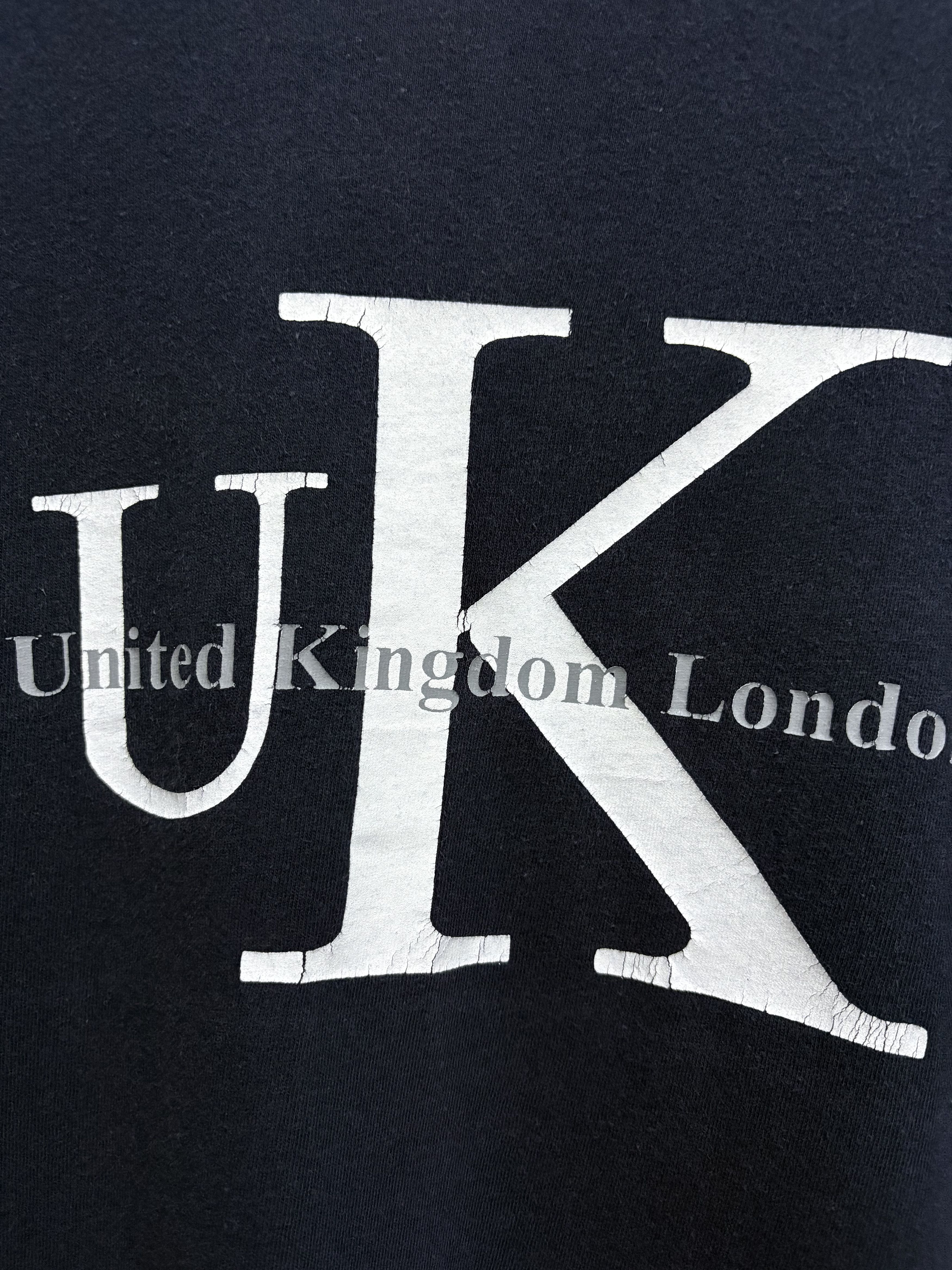 Calvin Klein 2000's United Kingdom London Ripoff Calvin Klein T-Shirt Size US L / EU 52-54 / 3 - 4 Thumbnail