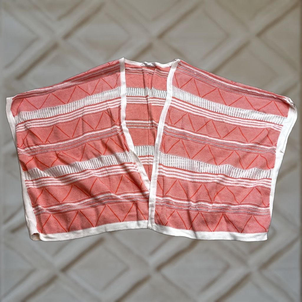 Bcbgmaxazria VINTAGE BCBGMAXAZRIA Sweater Womens One Size Light Red White Cotton Soft Size ONE SIZE - 1 Thumbnail