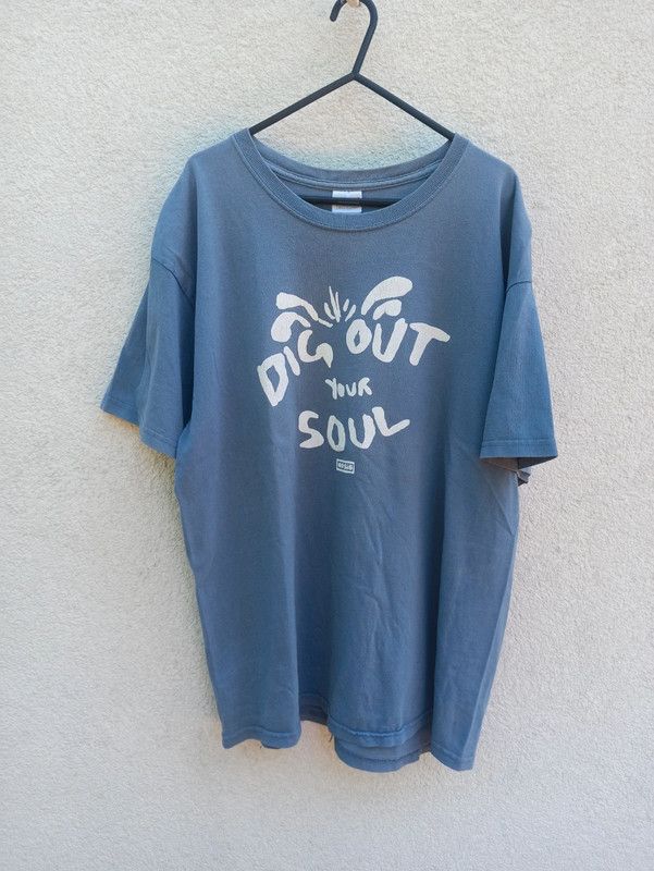 Band Tees 2008 oasis dig out your soul tee size large Size US L / EU 52-54 / 3 - 1 Thumbnail