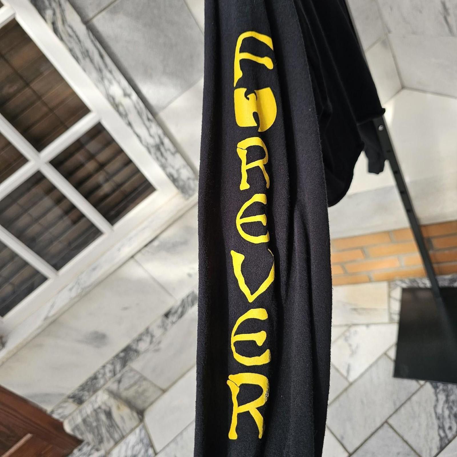Designer Wu Wear Women's Black and Yellow WU-TANG Crop-top Size XL / US 12-14 / IT 48-50 - 2 Thumbnail