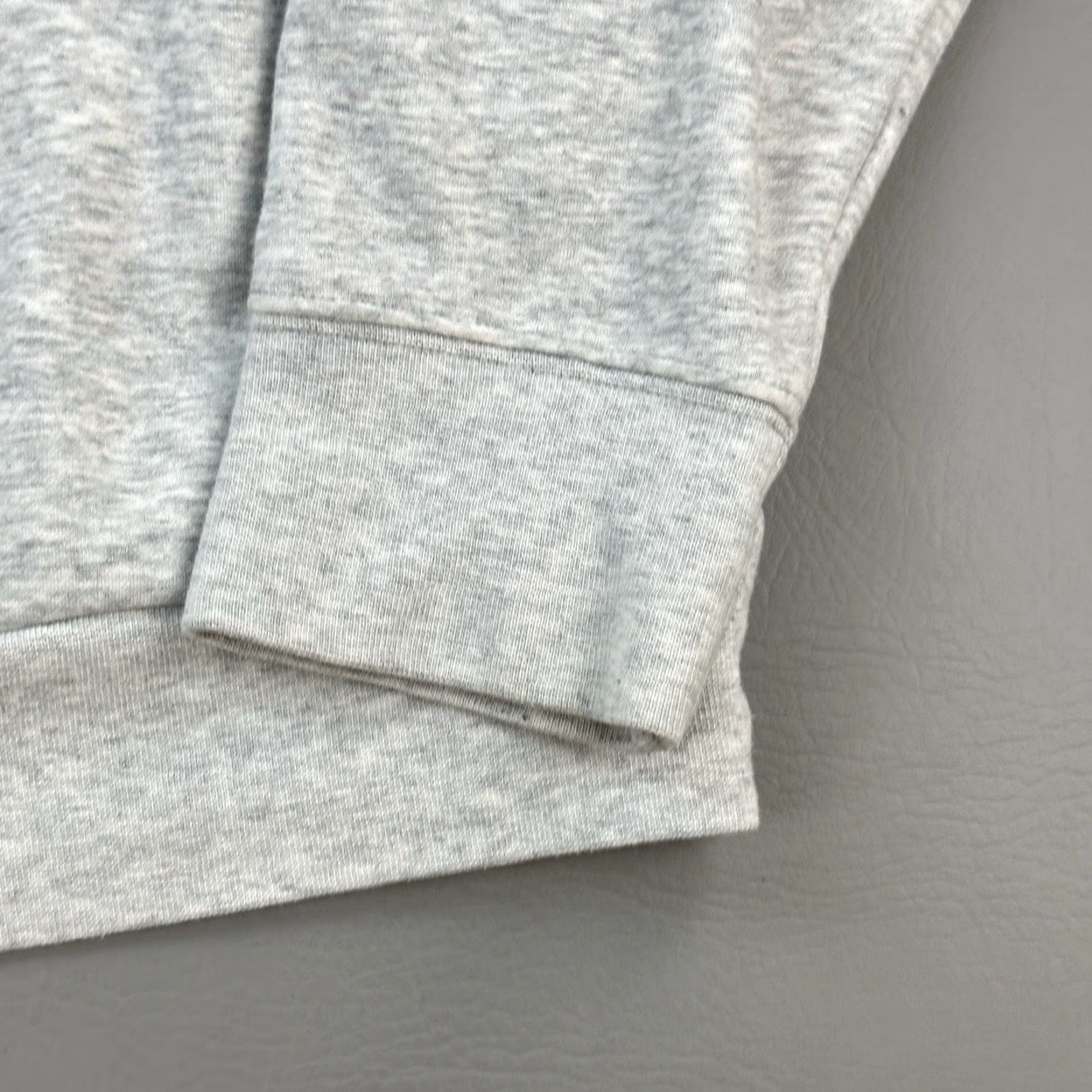 Fabletics Fabletics Hoodie Women's M Gray Fleece Pullover Activewear Gym Casual Logo Pockets Hooded Pullover Size M / US 6-8 / IT 42-44 - 4 Thumbnail