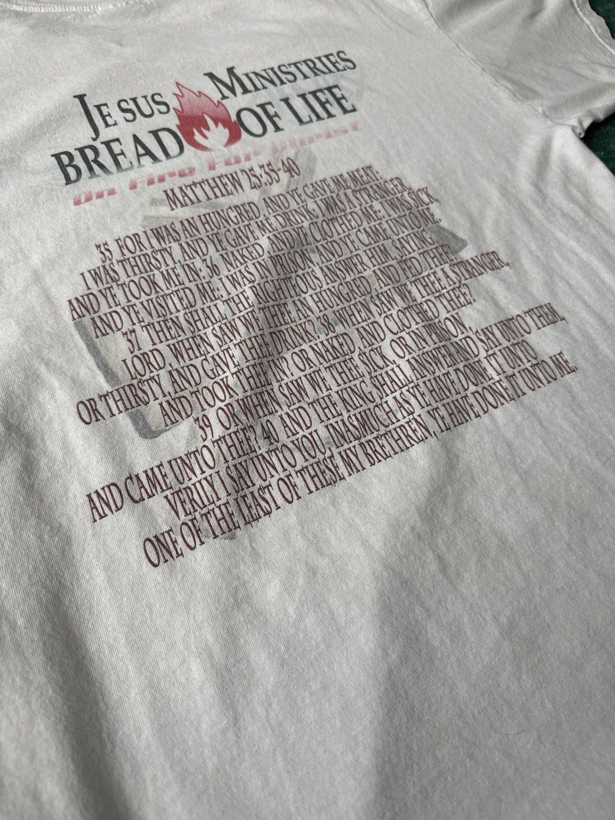 Vintage Vintage Jesus gospel tee “Jesus Ministries Bread Of Life” Size US L / EU 52-54 / 3 - 4 Thumbnail