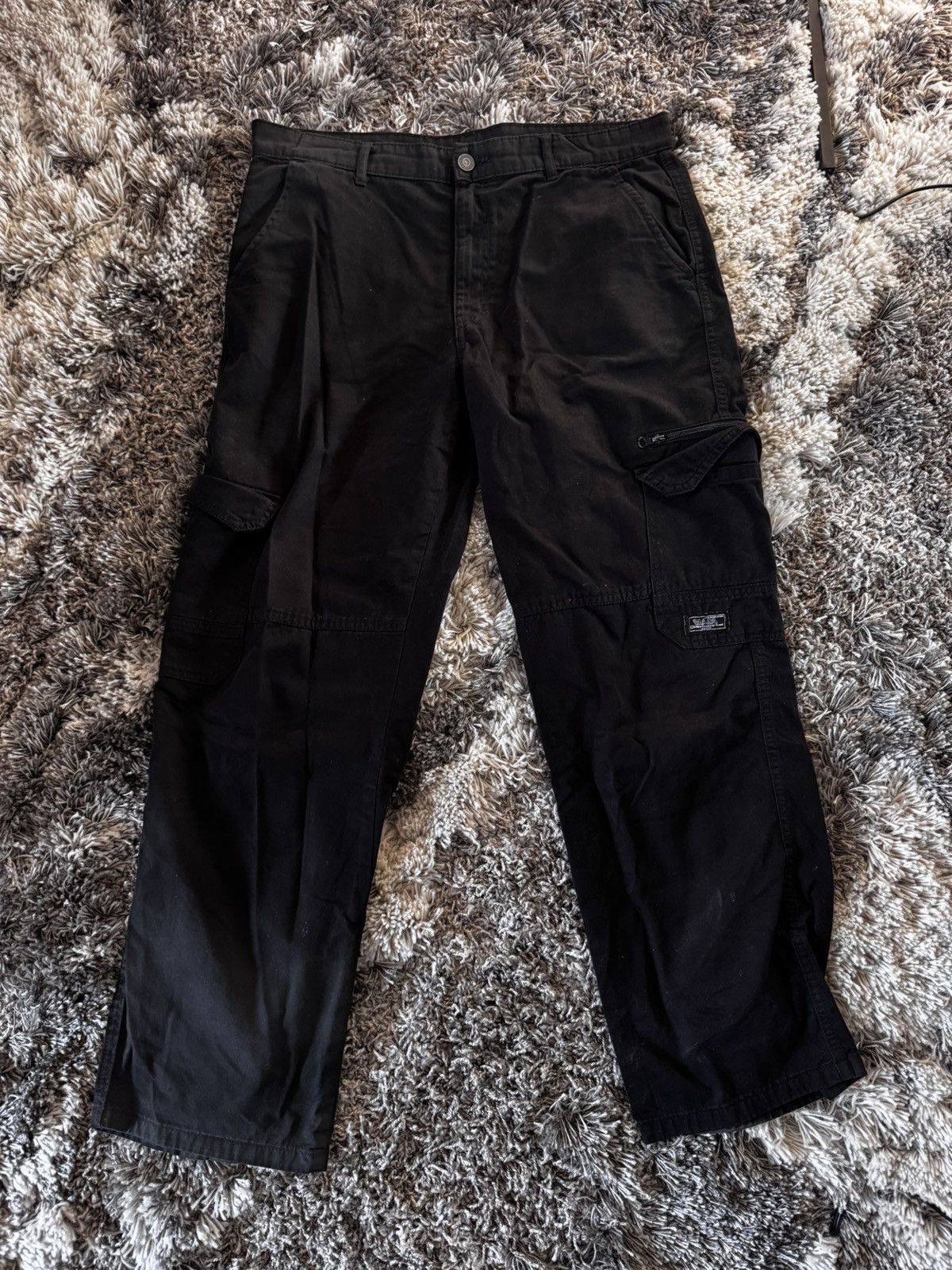 Japanese Brand × Vintage Vintage black casual cargo pants Size US 33 - 1 Thumbnail