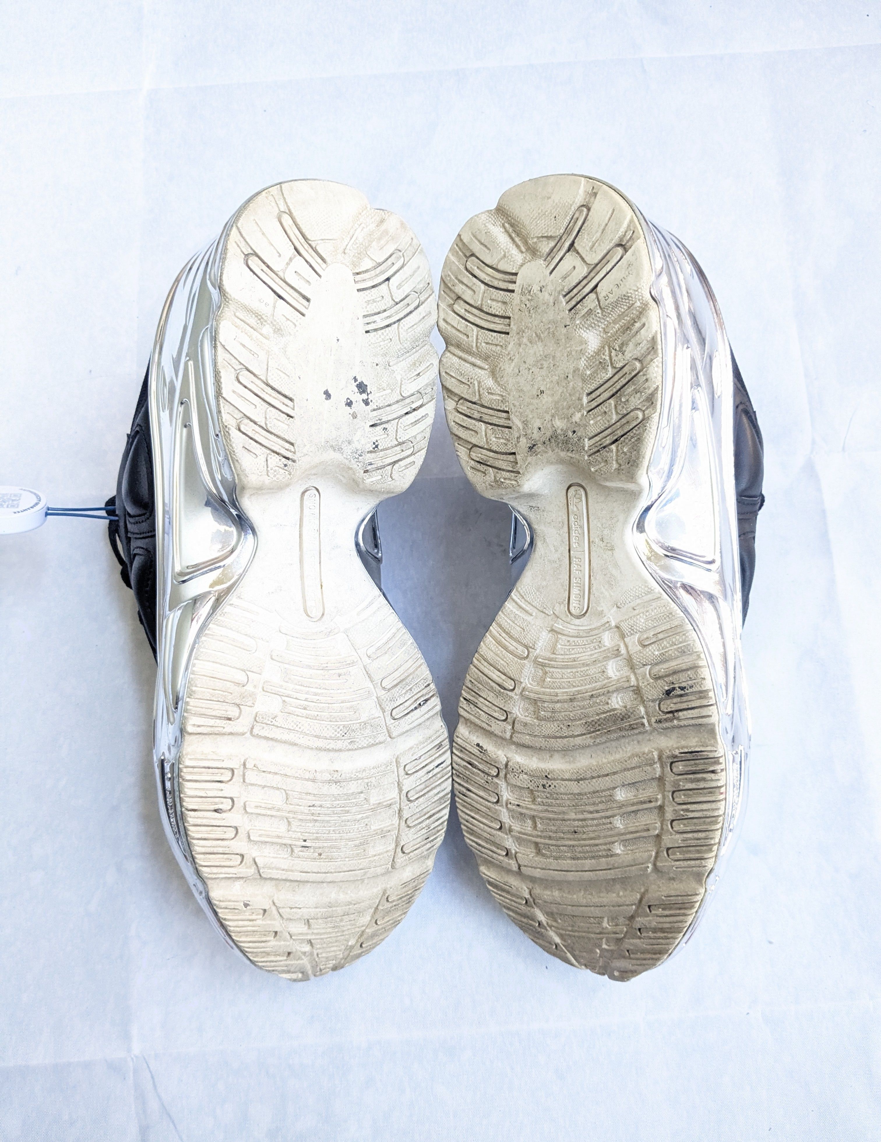 Raf Simons Adidas x Raf Simons Ozweego Mirrored Black Silver EE7944 Size US 9 / EU 42 - 14 Thumbnail