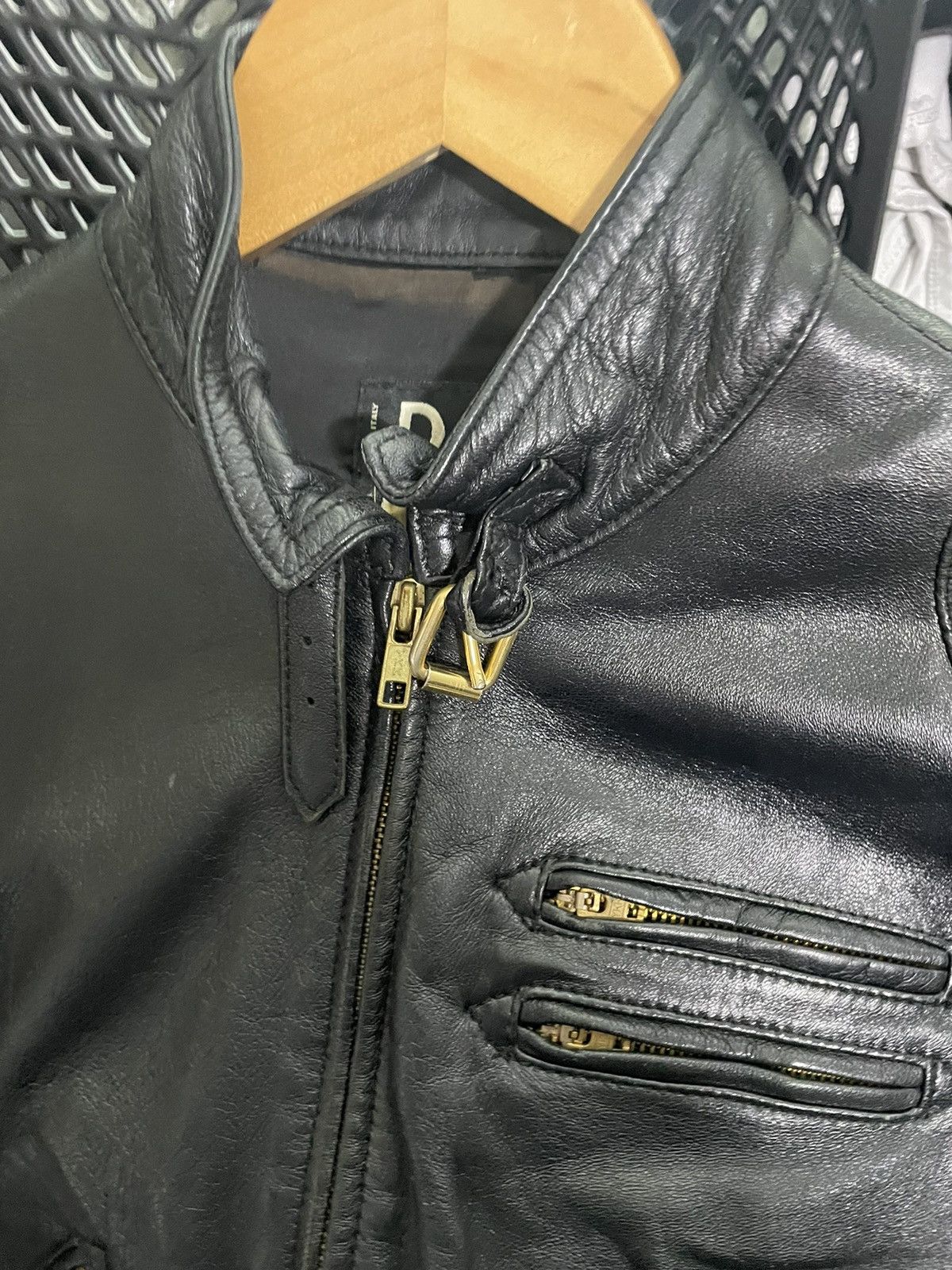 Dolce & Gabbana Dolce & gabbana cropped leather jacket Size US XS / EU 42 / 0 - 4 Thumbnail