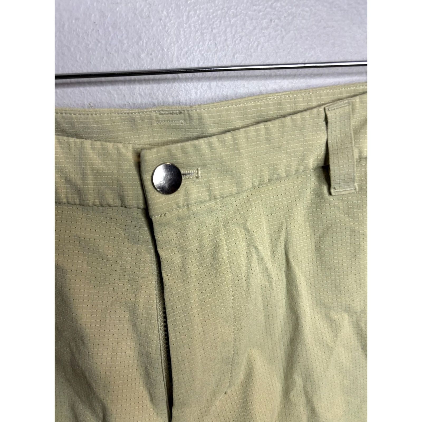 Lululemon Lululemon ABC Commission Golf Shorts Mens 32 Yellow Lightweight Athletic Ripstop Size US 33 - 2 Thumbnail
