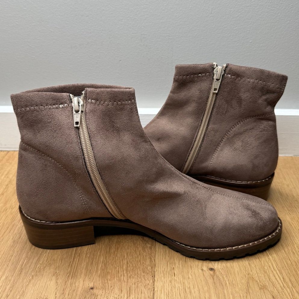 Ron White NEW Ron White Gina Water Resistant Microfiber Ankle Bootie Size US 8 / IT 38 - 7 Thumbnail