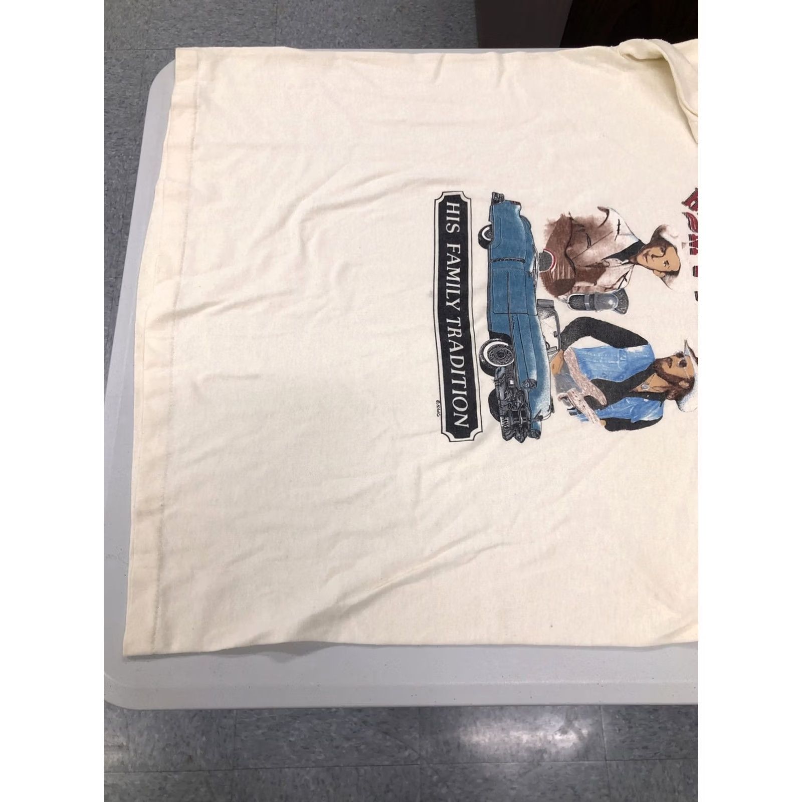 Vintage VTG Hank Williams Jr’s Family Tradition Museum Vintage XL T-Shirt Belton Brown Cotton Crew Short Sleeve Men 46/48 Regular Seasonal Summer Spring Fall Size US XL / EU 56 / 4 - 4 Thumbnail
