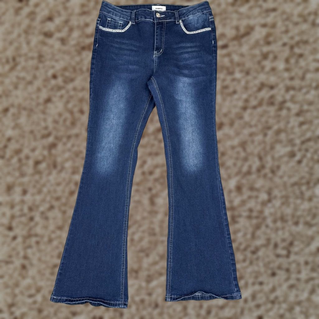 Vintage Bamboo Jeans Juniors 13 Blue Medium Wash Mid Rise Flare Crochet 30x30 Denim Size 34" / US 12 / IT 48 - 1 Thumbnail