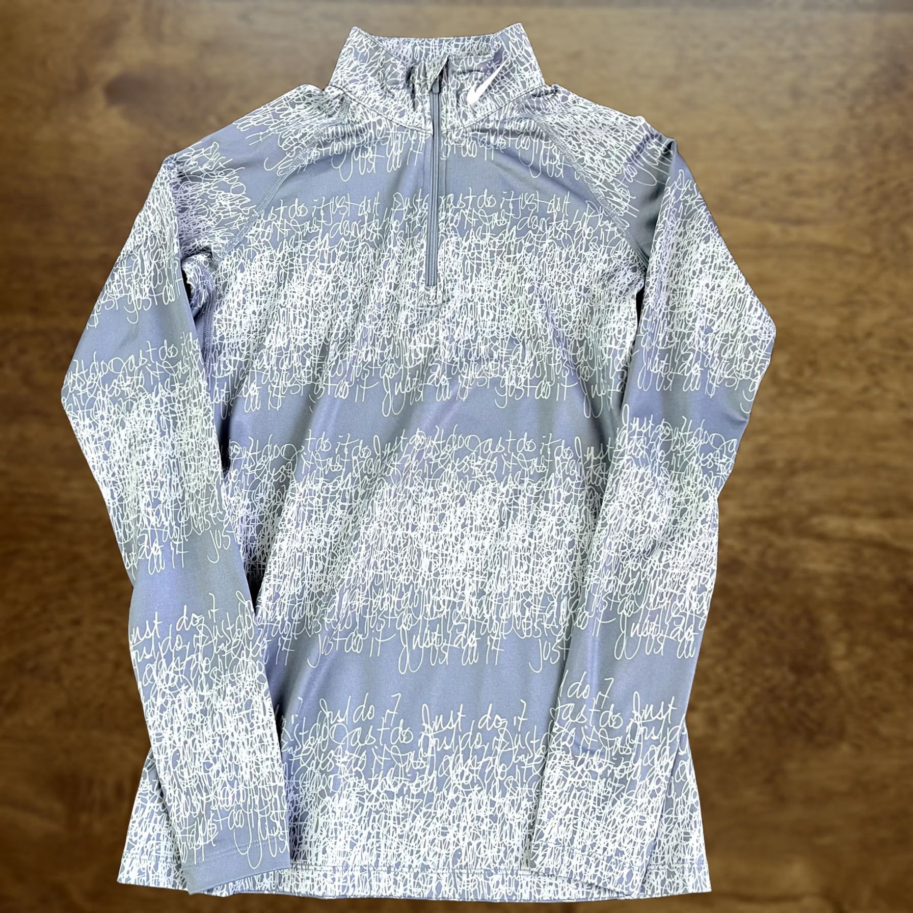 Nike Nike Therma-FIT Pullover Womens M Gray 1/4 Zip Long Sleeve Running Top Size M / US 6-8 / IT 42-44 - 1 Thumbnail