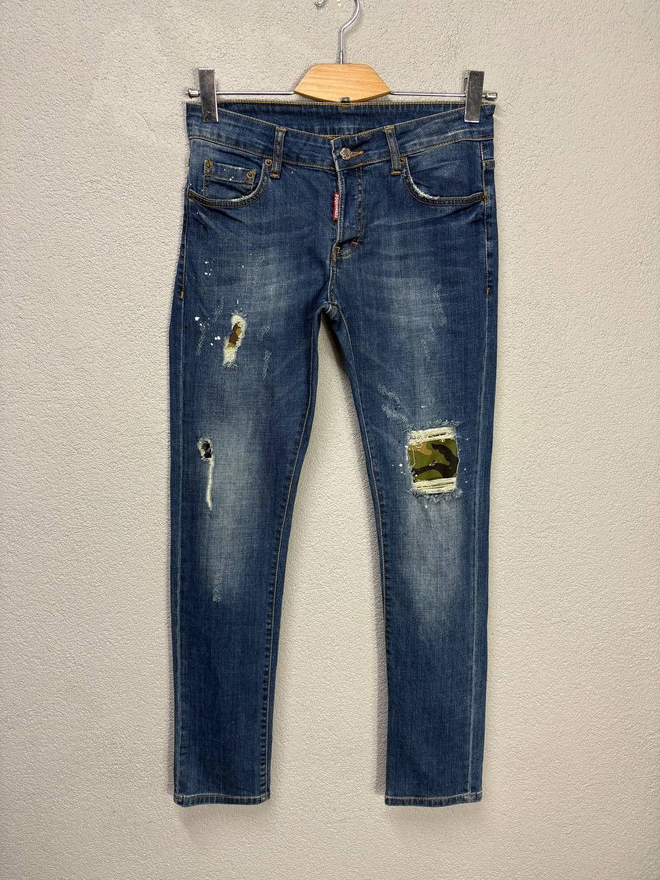Dsquared2 Dsquared2 mens jeans size EU 44 / XS / W 28 Size US 28 / EU 44 - 1 Thumbnail