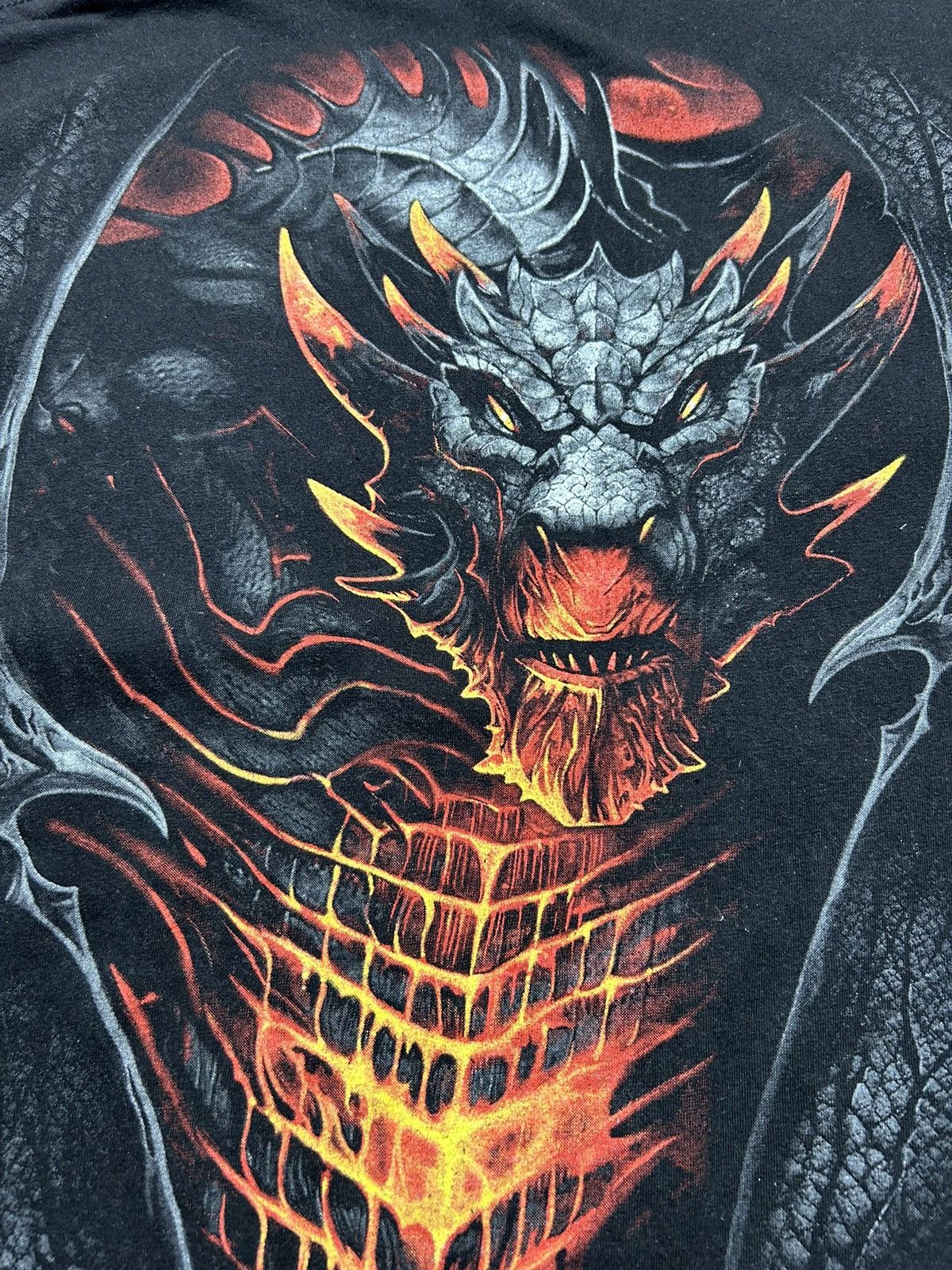 Vintage Vintage Y2K Fire Dragon Allprinted T-Shirt Size US L / EU 52-54 / 3 - 8 Thumbnail