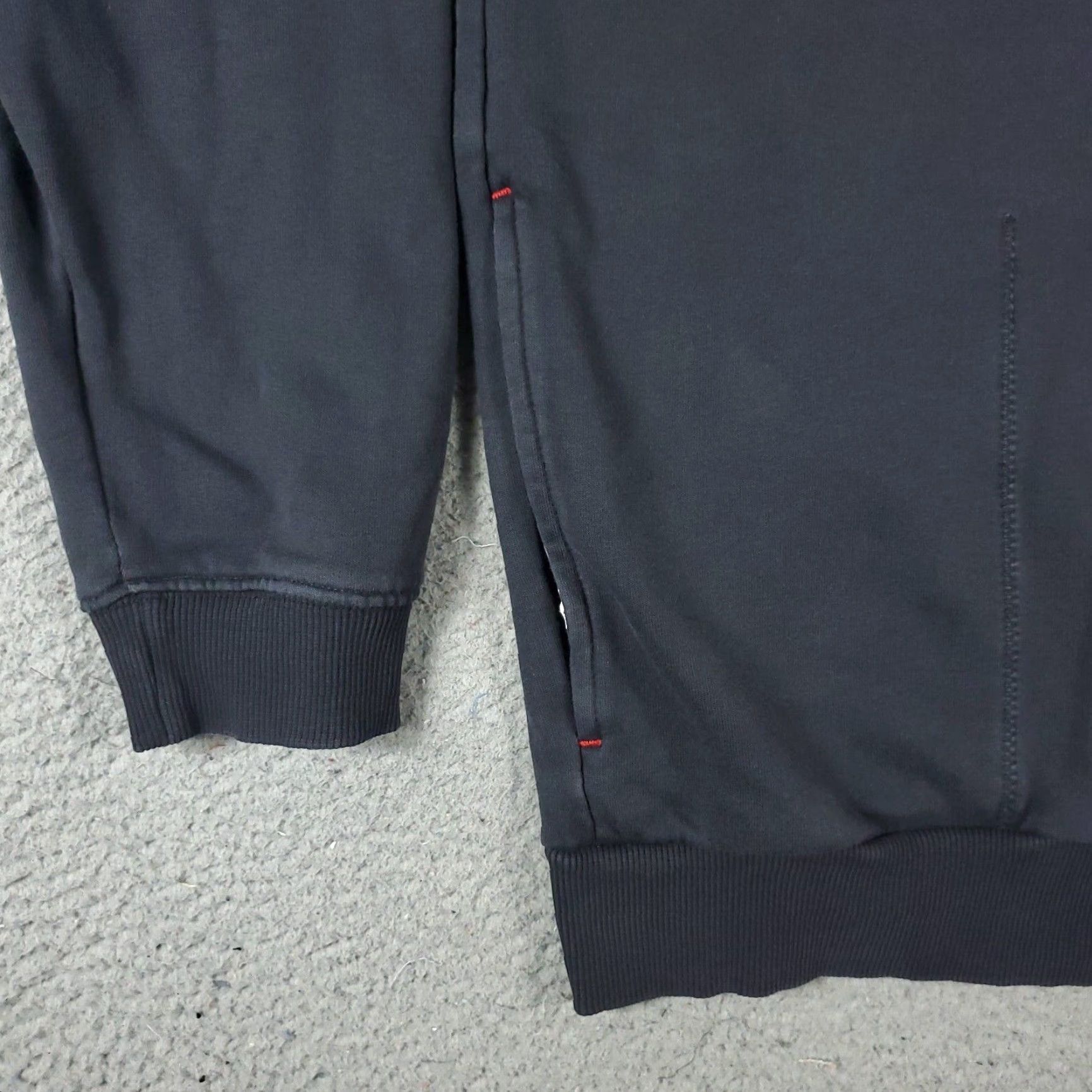 Puma Vintage Puma Mens Pullover Hoodie Sweatshirt Large Black Sports Modern Size US M / EU 48-50 / 2 - 4 Thumbnail