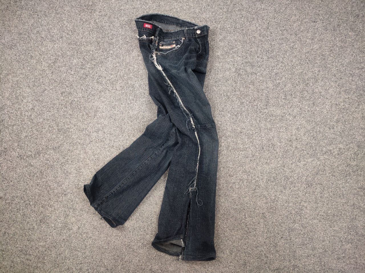 Diesel Rare Vintage Diesel Distressed Denim Flared Jeans Y2k Style Size 32" / US 10 / IT 46 - 3 Thumbnail