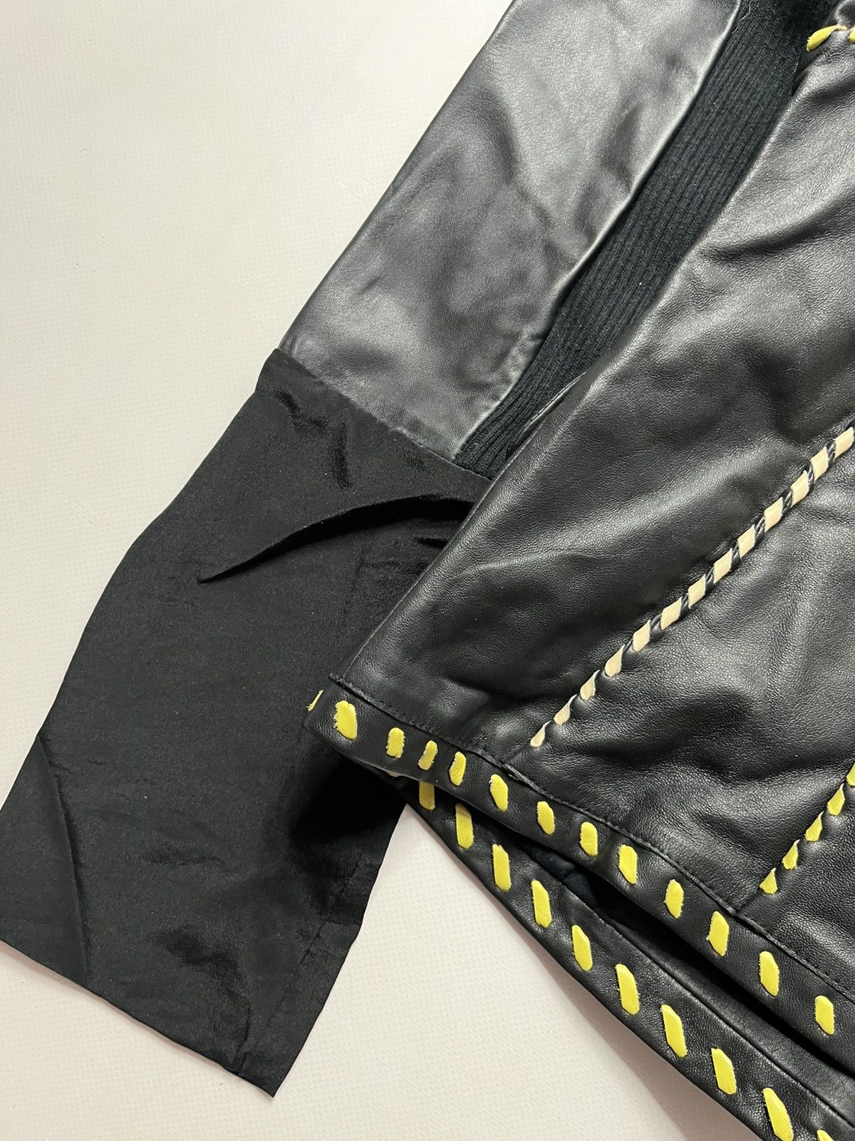 Roberto Cavalli × Vintage Roberto Cavalli Class vintage Leather jacket Size L / US 10 / IT 46 - 18 Thumbnail