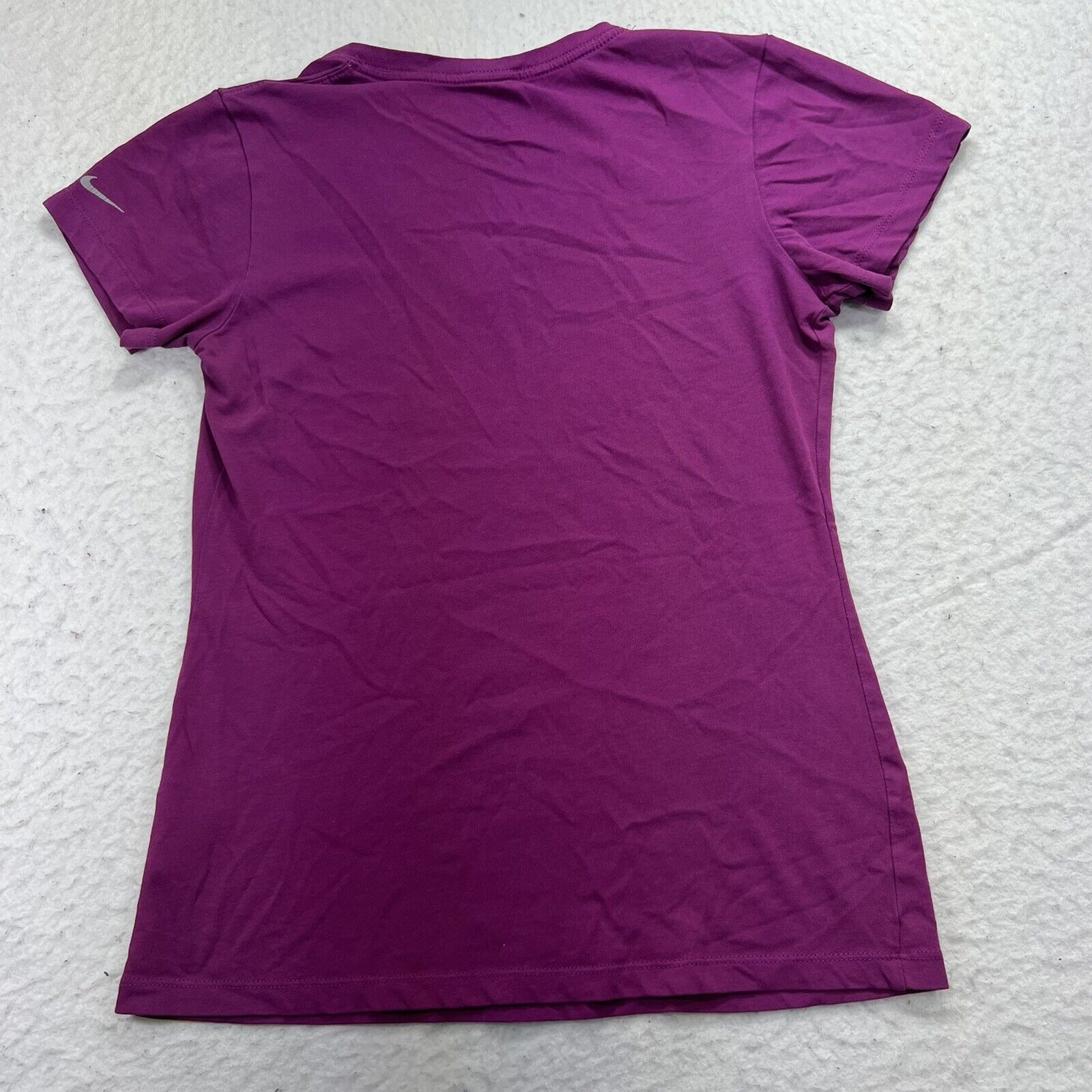 Nike Nike Dri Fit Short Sleeve Run Graphic T Shirt Athleisure Size S / US 4 / IT 40 - 6 Thumbnail