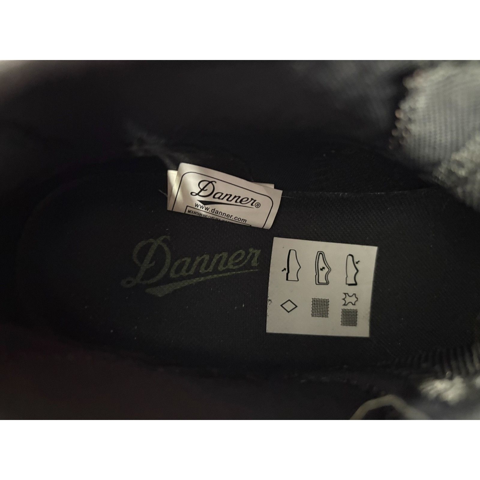 Danner Danner mountain 600 suede chelsea boots sz 9.5 color java fo Size US 9.5 / EU 42-43 - 11 Thumbnail