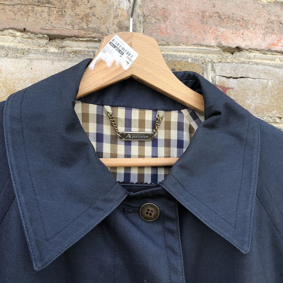 ジャケット・アウター vintage Aquascutum gimmick trench coat Aquascutum Vintage Trench-coat in Beige | Made in England