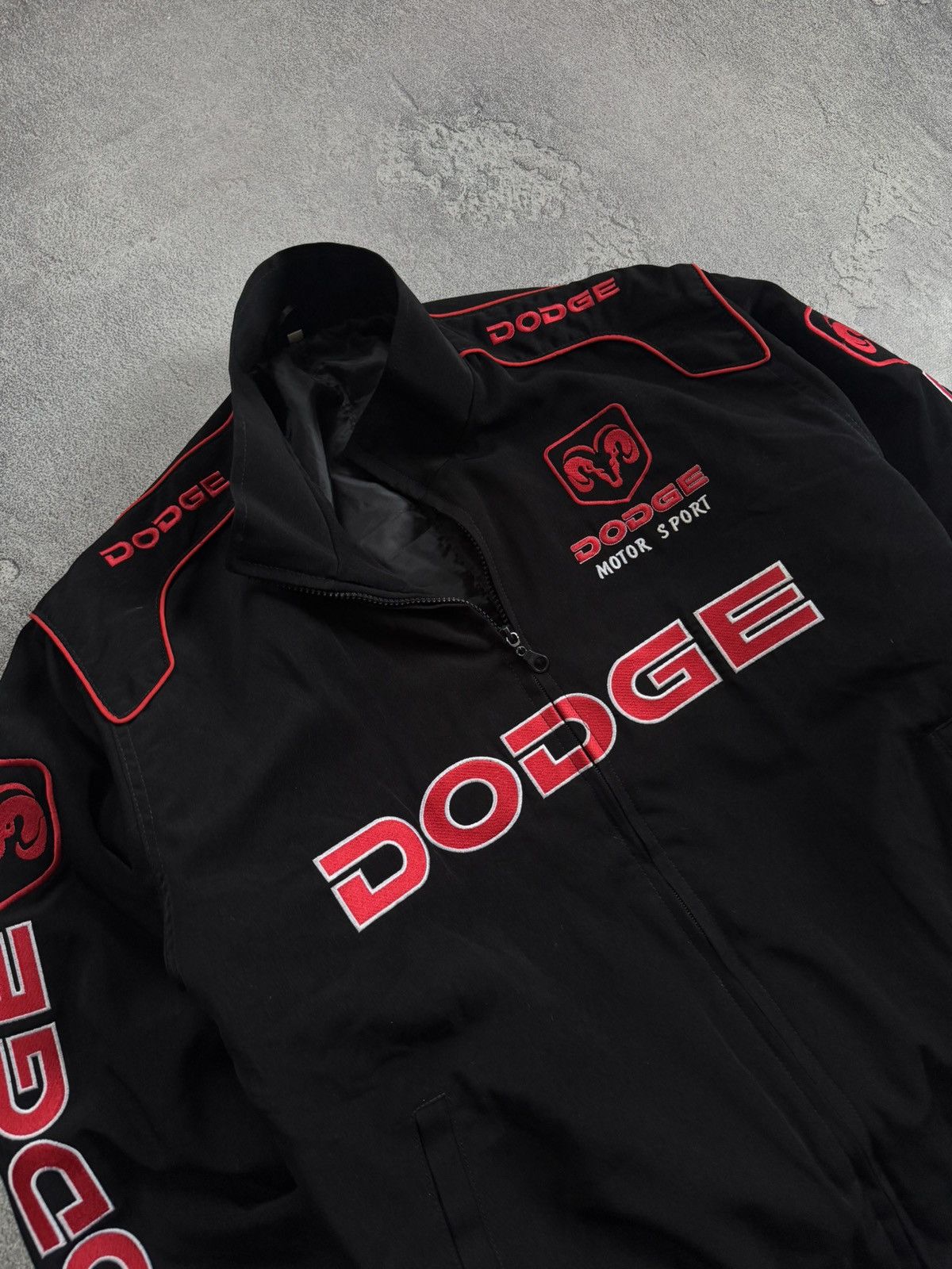 NASCAR Dodge L/size big logo bomber jacket racing moto sport 00s Size US L / EU 52-54 / 3 - 7 Thumbnail