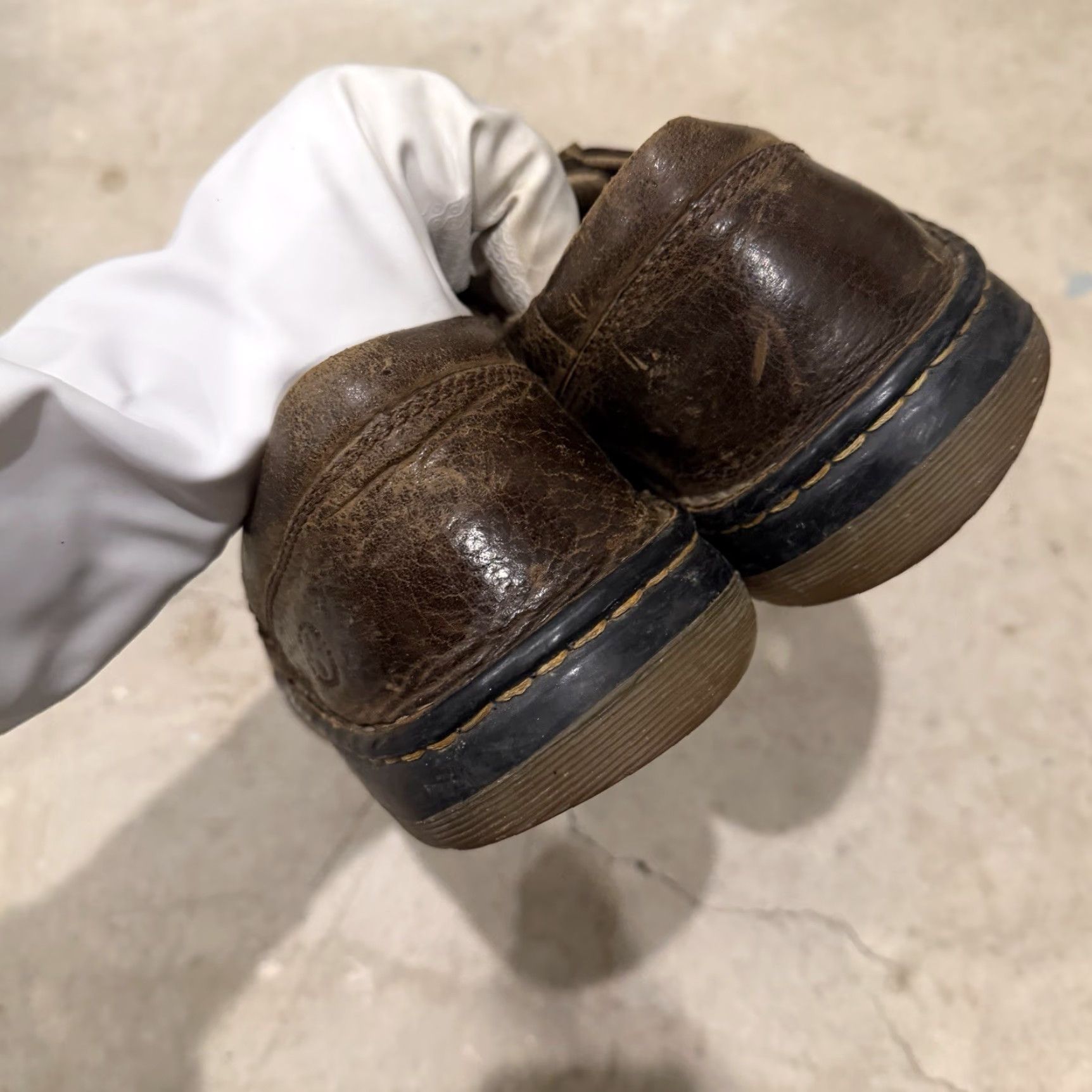 Dr. Martens VINTAGE Dr Martens John Oxfords Mens Size 9 Brown Leather Casual Docs Doc Martens Oxford Shoes Mens Brown Leather Casual Shoes 90s? Size US 8 / EU 41 - 7 Thumbnail
