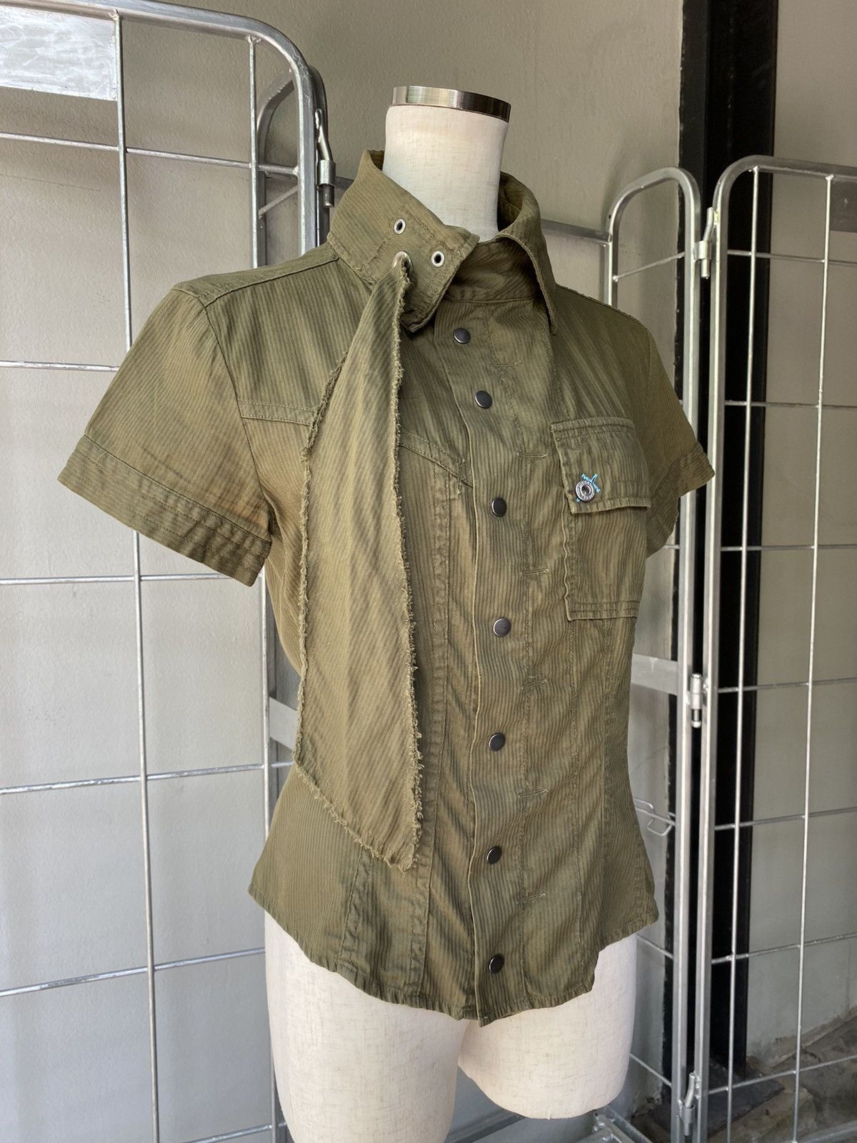 Diesel DIESEL Olive Snap Button Shirt Size M / US 6-8 / IT 42-44 - 17 Thumbnail