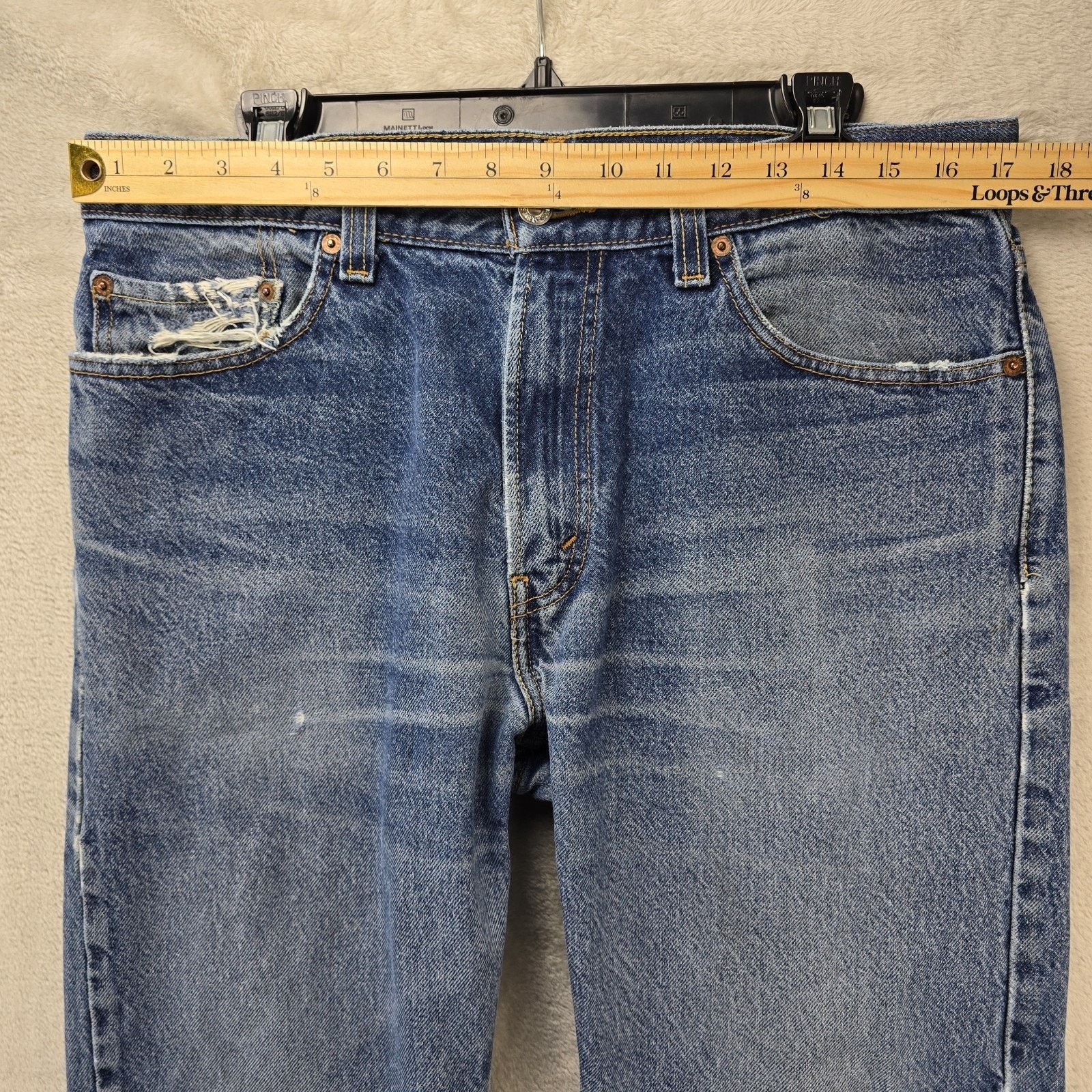 Levi's Vintage Levis 505 Jeans Mens 34x32 Blue Distressed Faded Y2K Size US 34 / EU 50 - 12 Thumbnail