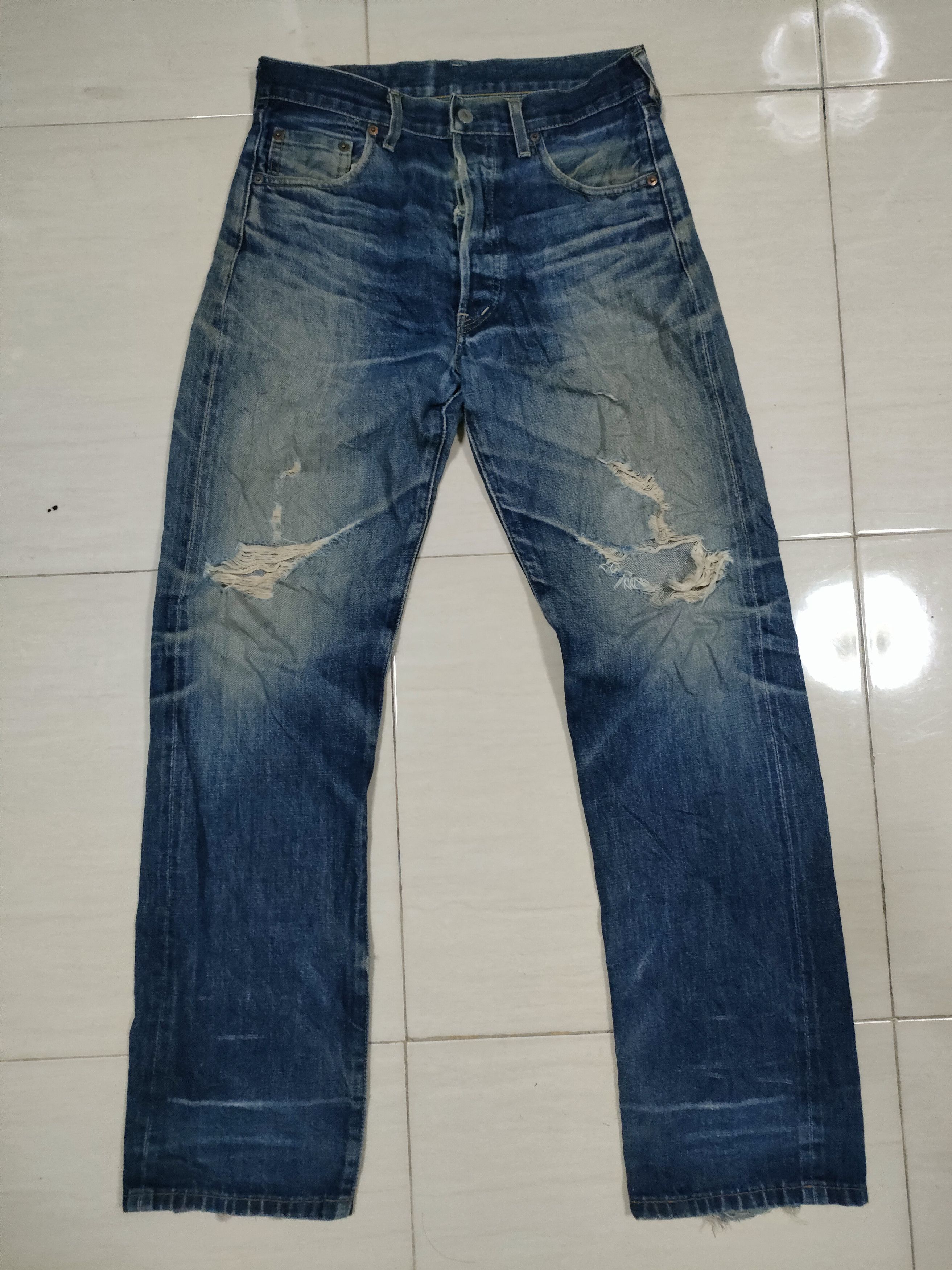 Levi's 503 B Distressed Jeans