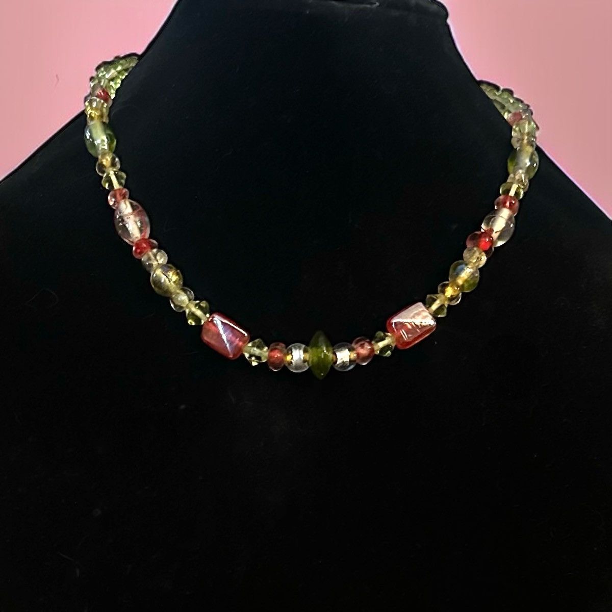 Vintage Vintage green and orange glass bead necklace Size ONE SIZE - 1 Thumbnail