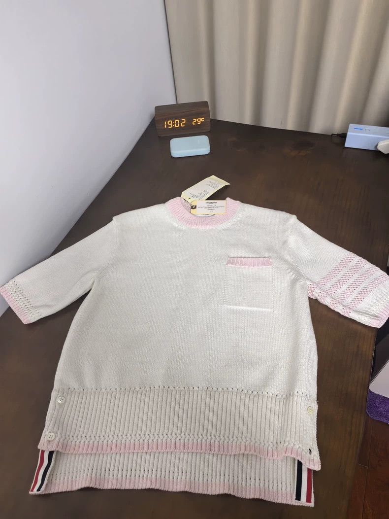 Thom Browne Thom browne Short-sleeved sweater 2505-Nextarrow Size S / US 4 / IT 40 - 1 Thumbnail