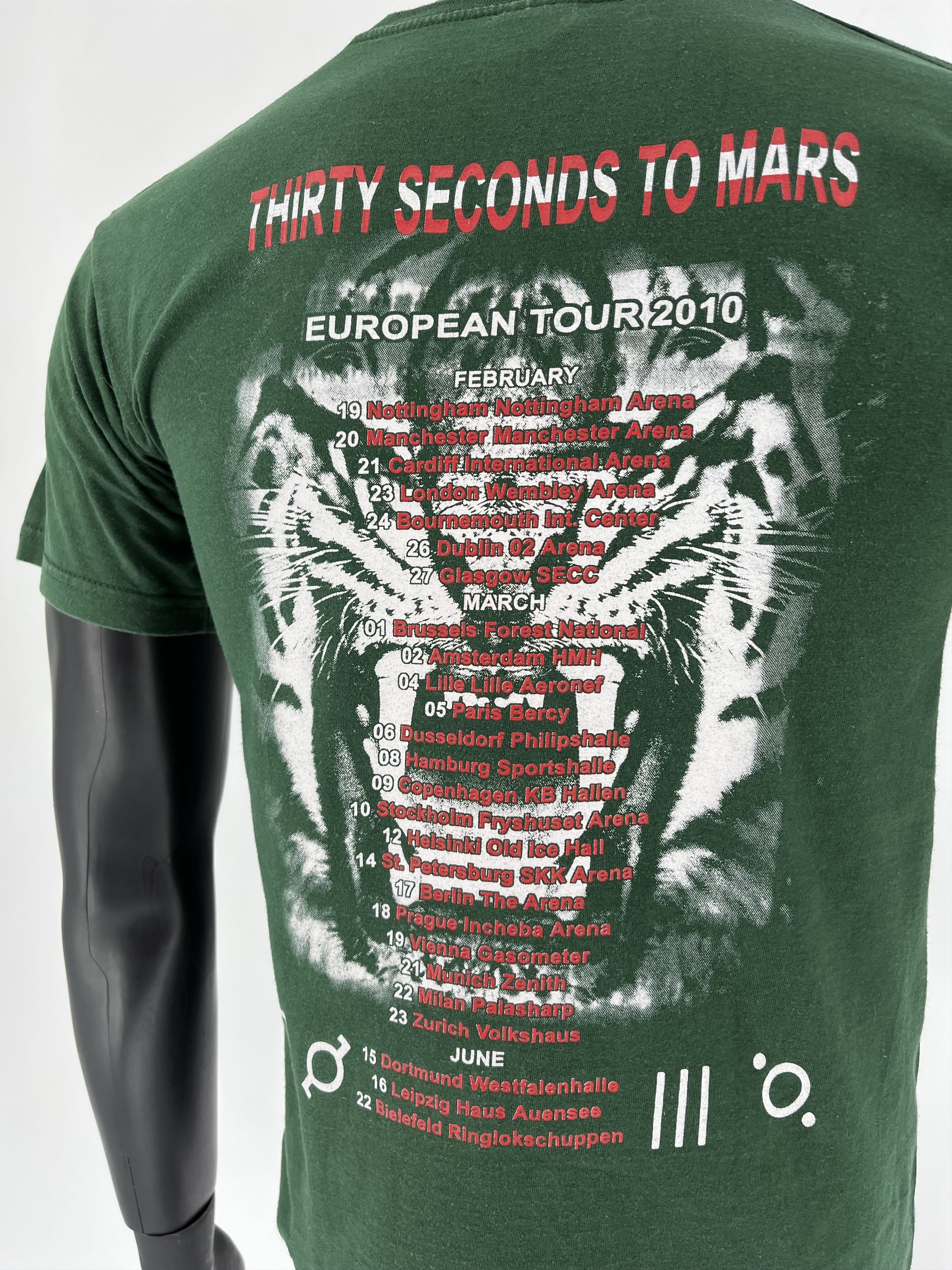 Band Tees Vintage Y2K 30 SECONDS TO MARS Tour T-Shirt 2010 Size US S / EU 44-46 / 1 - 10 Thumbnail