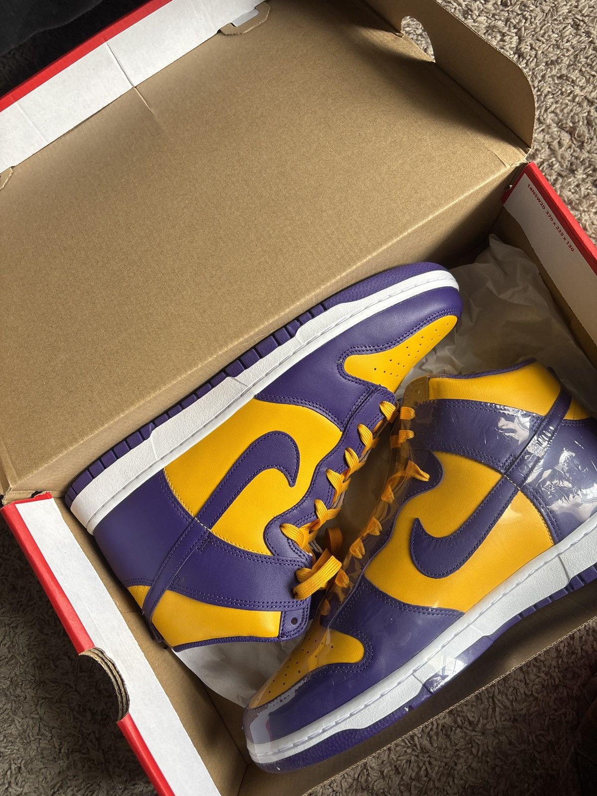 Jordan Brand Jordan Dunk Hi Retro 1 “Lakers” Size US 12 / EU 45 - 8 Thumbnail