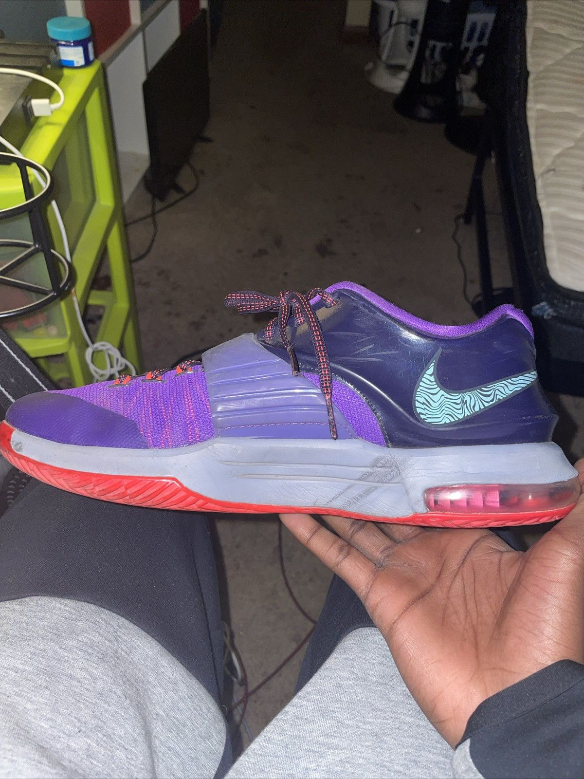 Nike KD7 LIGHTNING Size US 9.5 / EU 42-43 - 7 Thumbnail