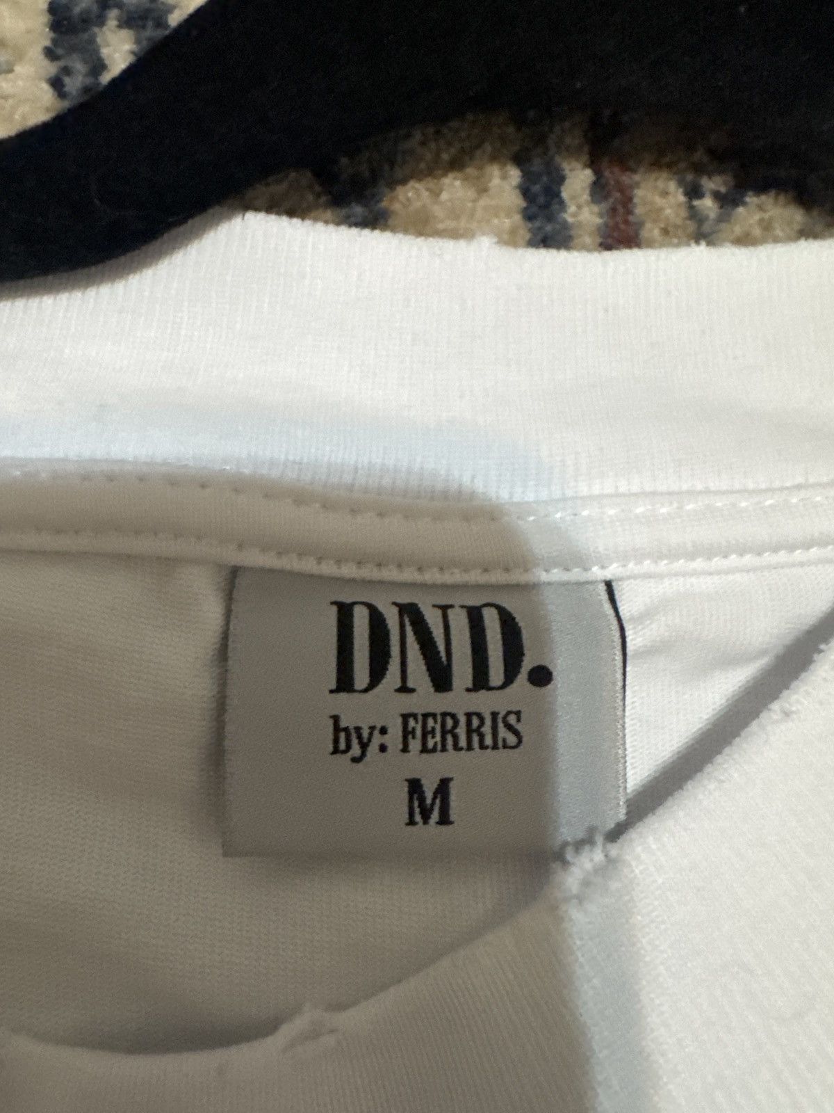 Do Not Disturb DND Be So Rooted Tee Size US M / EU 48-50 / 2 - 4 Thumbnail