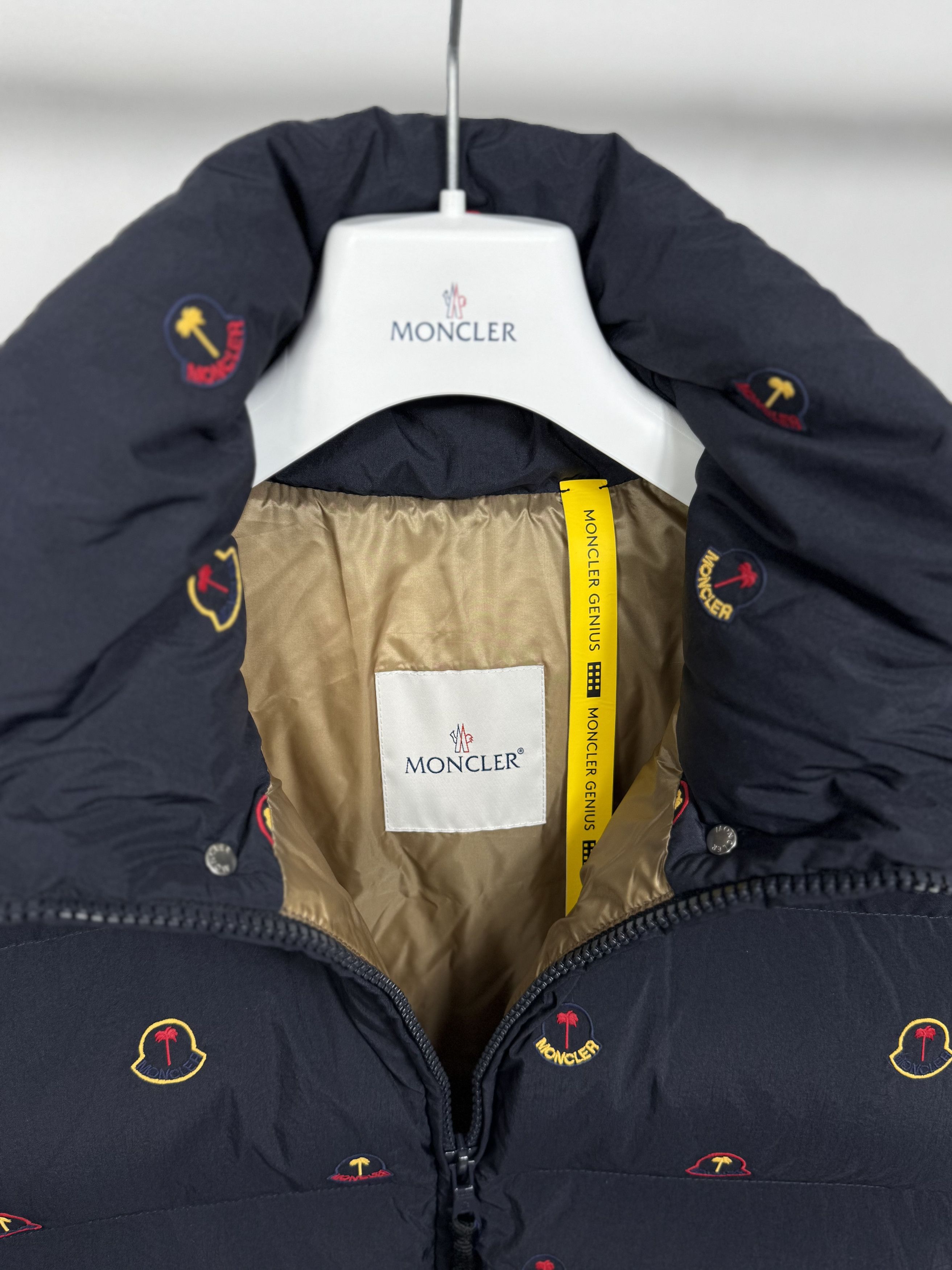 Moncler Moncler Genius Henon Gilet Size US L / EU 52-54 / 3 - 5 Thumbnail
