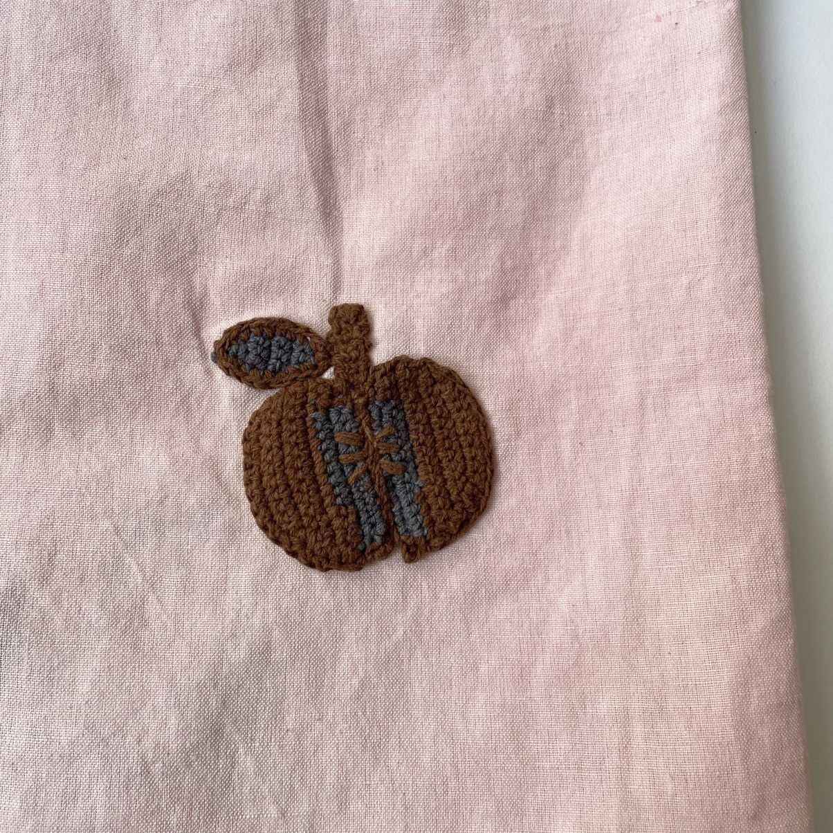 Story Mfg. ‘Greetings’ Embroidered Boxy Shirt Size US S / EU 44-46 / 1 - 16 Thumbnail