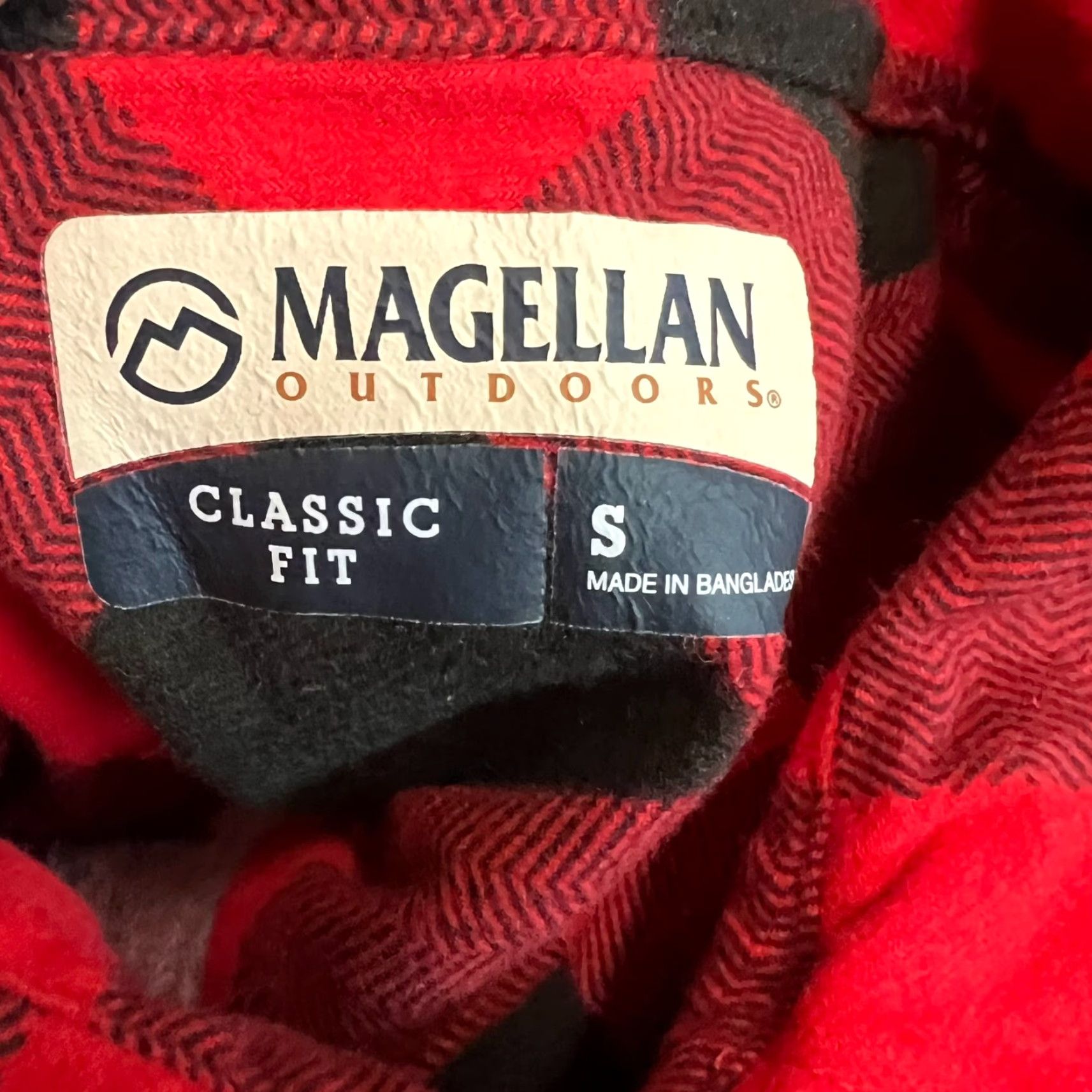 Vintage MAGELLAN Shiner Beer Plaid Button-Up Shirt Womens Size S Red/Black Flannel Casual Size S / US 4 / IT 40 - 6 Thumbnail