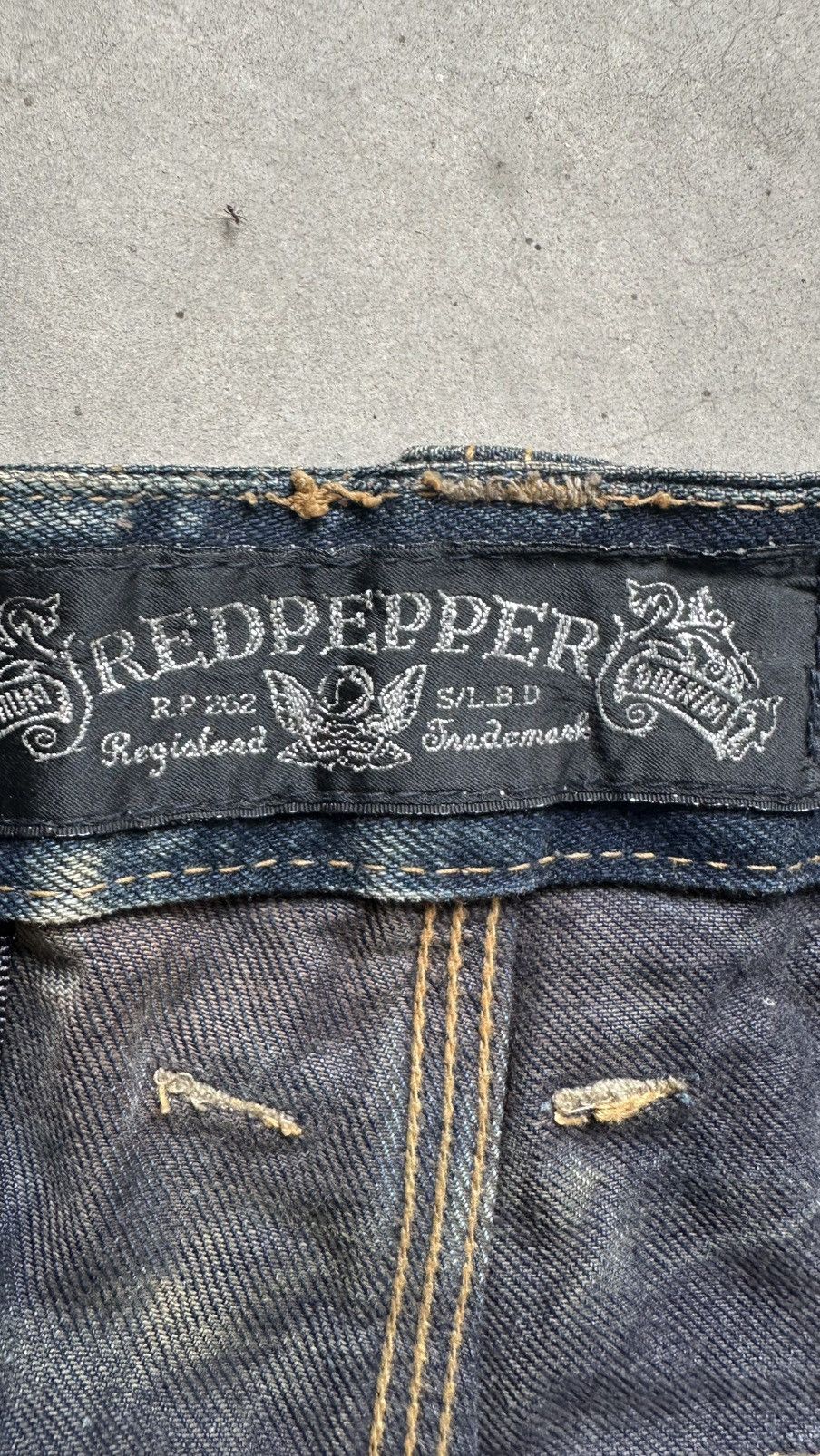 14th Addiction REDPEPPER FADING TATTOO LONG FLARED JEANS Size US 34 / EU 50 - 8 Thumbnail