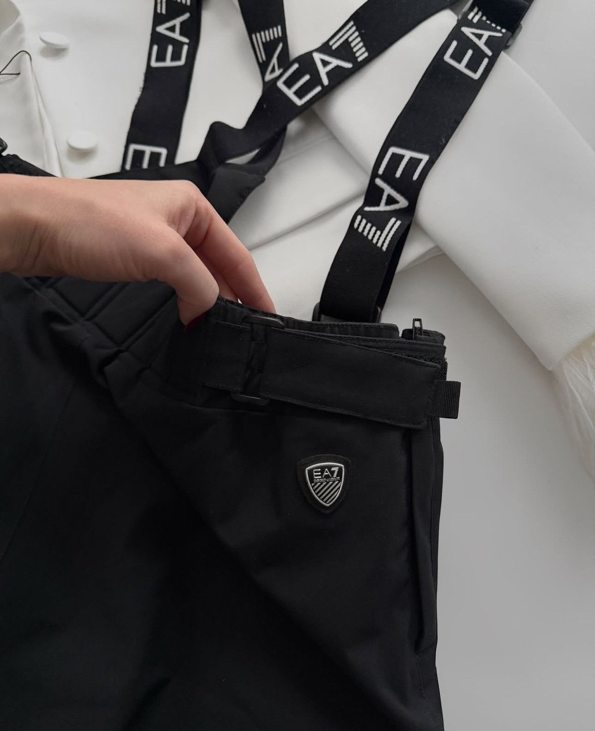 Emporio Armani Armani Original Ski Pants – Adjustable Fit Size US 36 / EU 52 - 6 Thumbnail