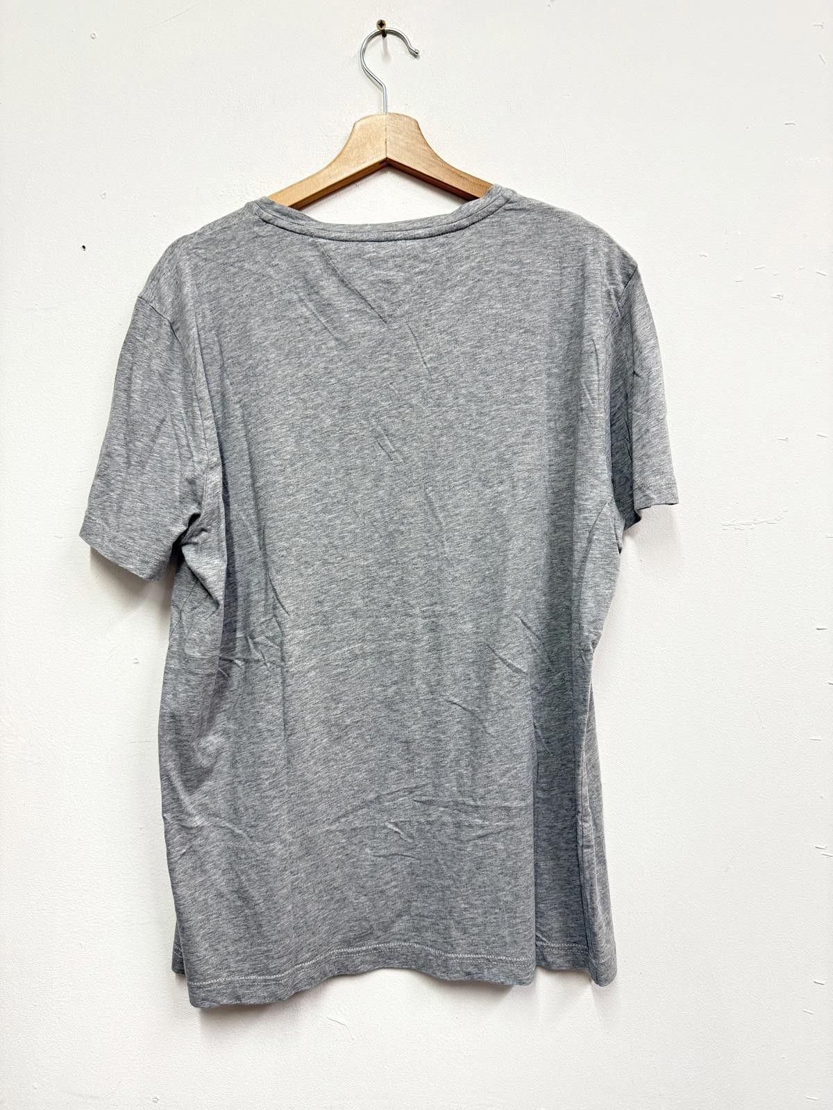 Tommy Hilfiger Tommy Hilfiger Grey Organic Cotton T-Shirt XL Size US XL / EU 56 / 4 - 4 Thumbnail