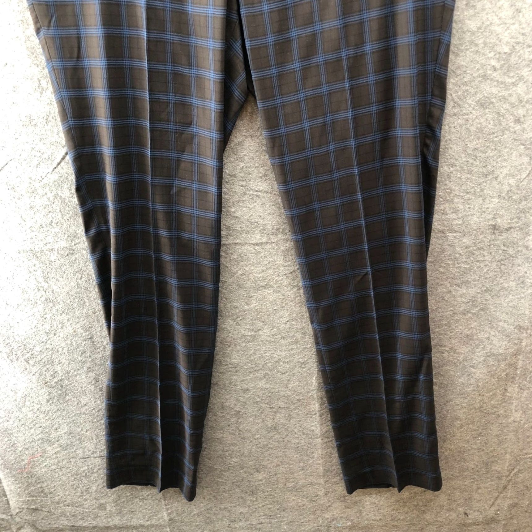 Vintage The Savile Row Plaid Strand Dress Pants Mens 42x35 Brown Blue Straight Leg Dress Pants Mens 42 Brown Blue Plaid Strai Size US 42 / EU 58 - 4 Thumbnail